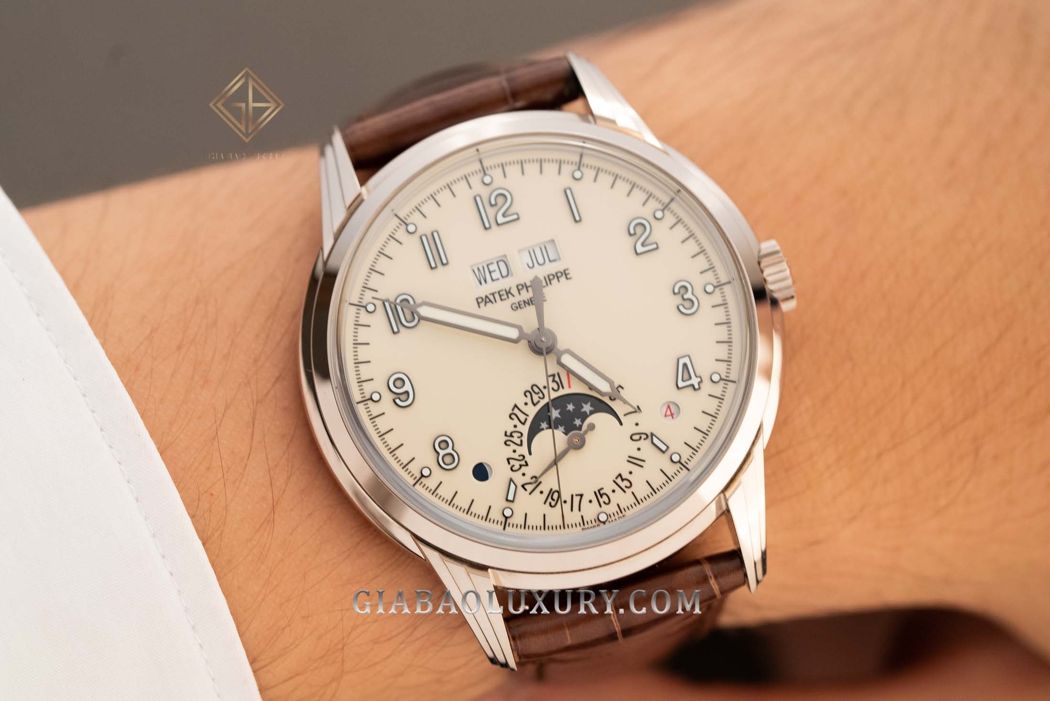 Đánh giá chuyên sâu đồng hồ Patek Philippe Grand Complications 5320G