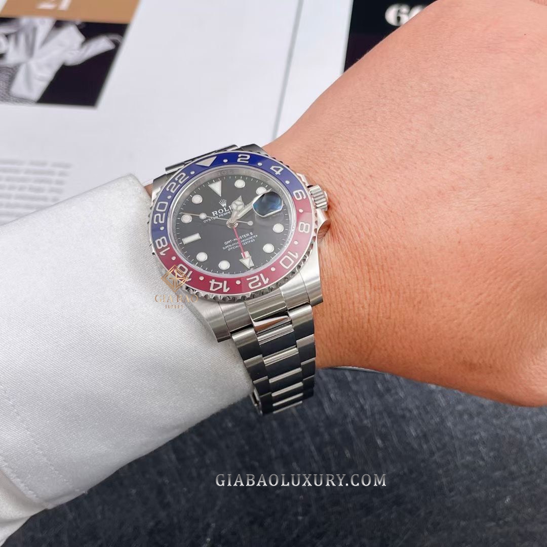 Đồng Hồ Rolex GMT-Master II 126710BLRO Dây Đeo Oyster