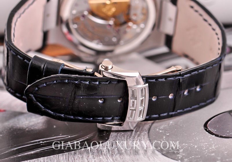 Đồng Hồ Patek Philippe Nautilus 5724G-001