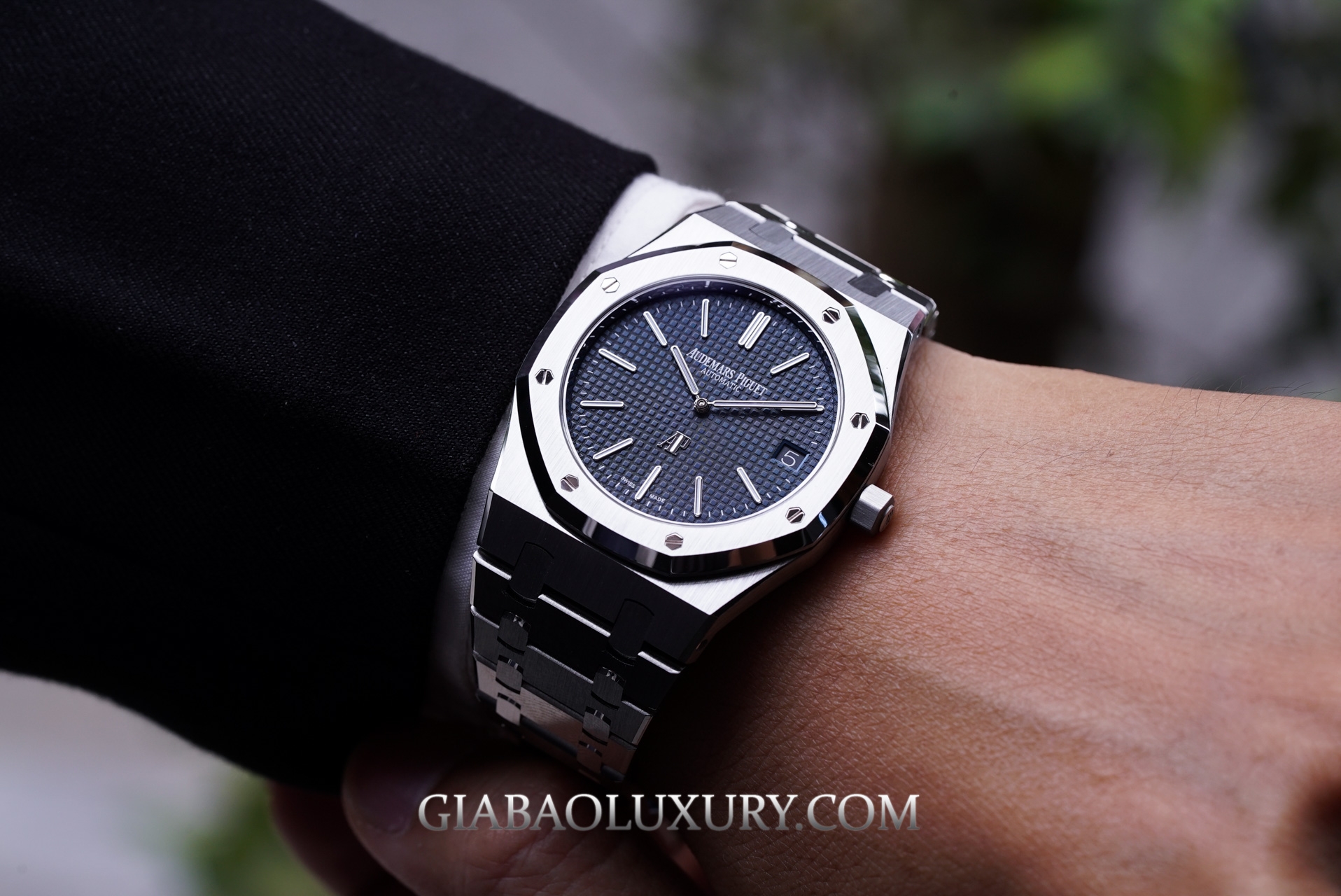 Đồng Hồ Audemars Piguet Royal Oak Jumbo Extra-Thin 15202ST.OO.1240ST.01