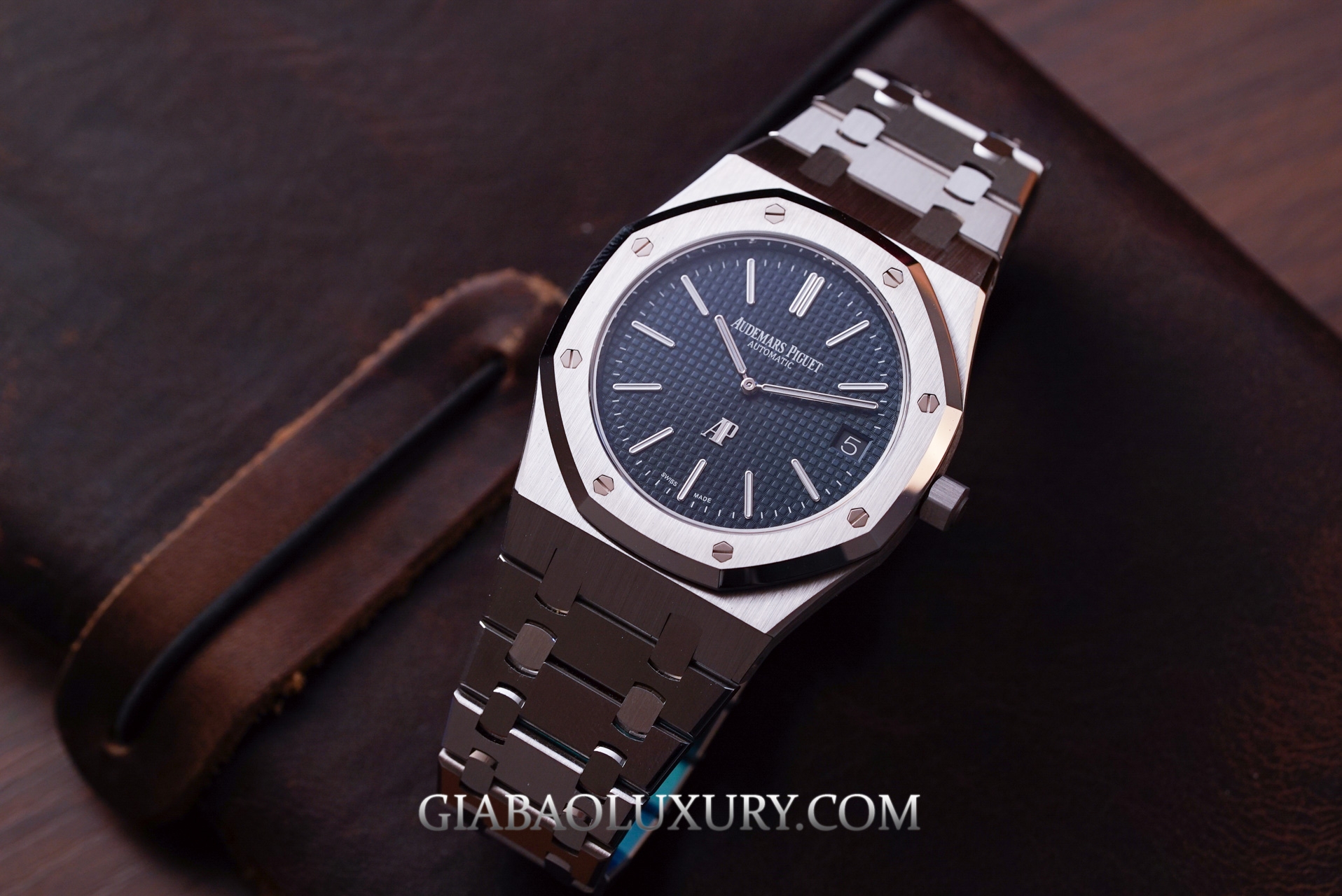 Đồng Hồ Audemars Piguet Royal Oak Jumbo Extra-Thin 15202ST