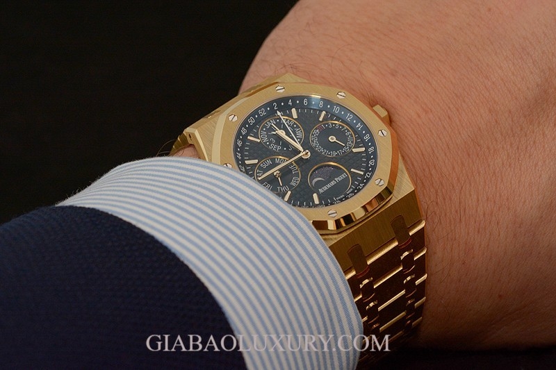 Đồng hồ Audemars Piguet Royal Oak Perpetual Calendar 26574BA.OO.1220BA.01