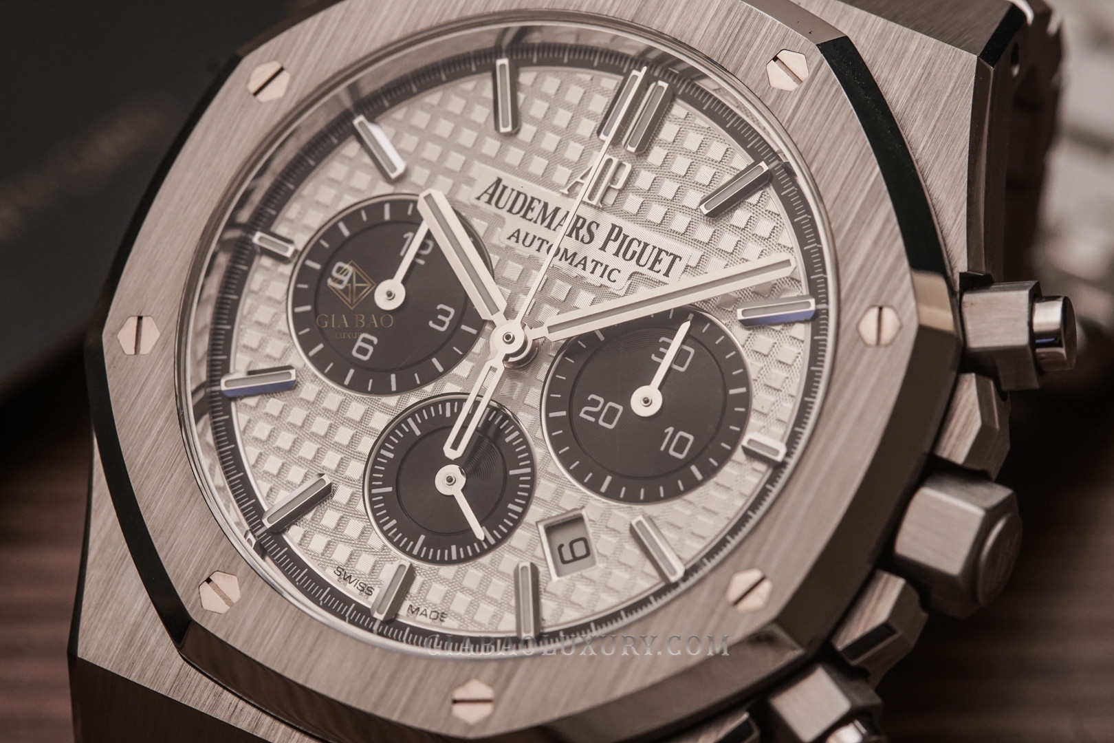 Đồng Hồ Audemars Piguet Royal Oak 26331ST.OO.1220ST.03