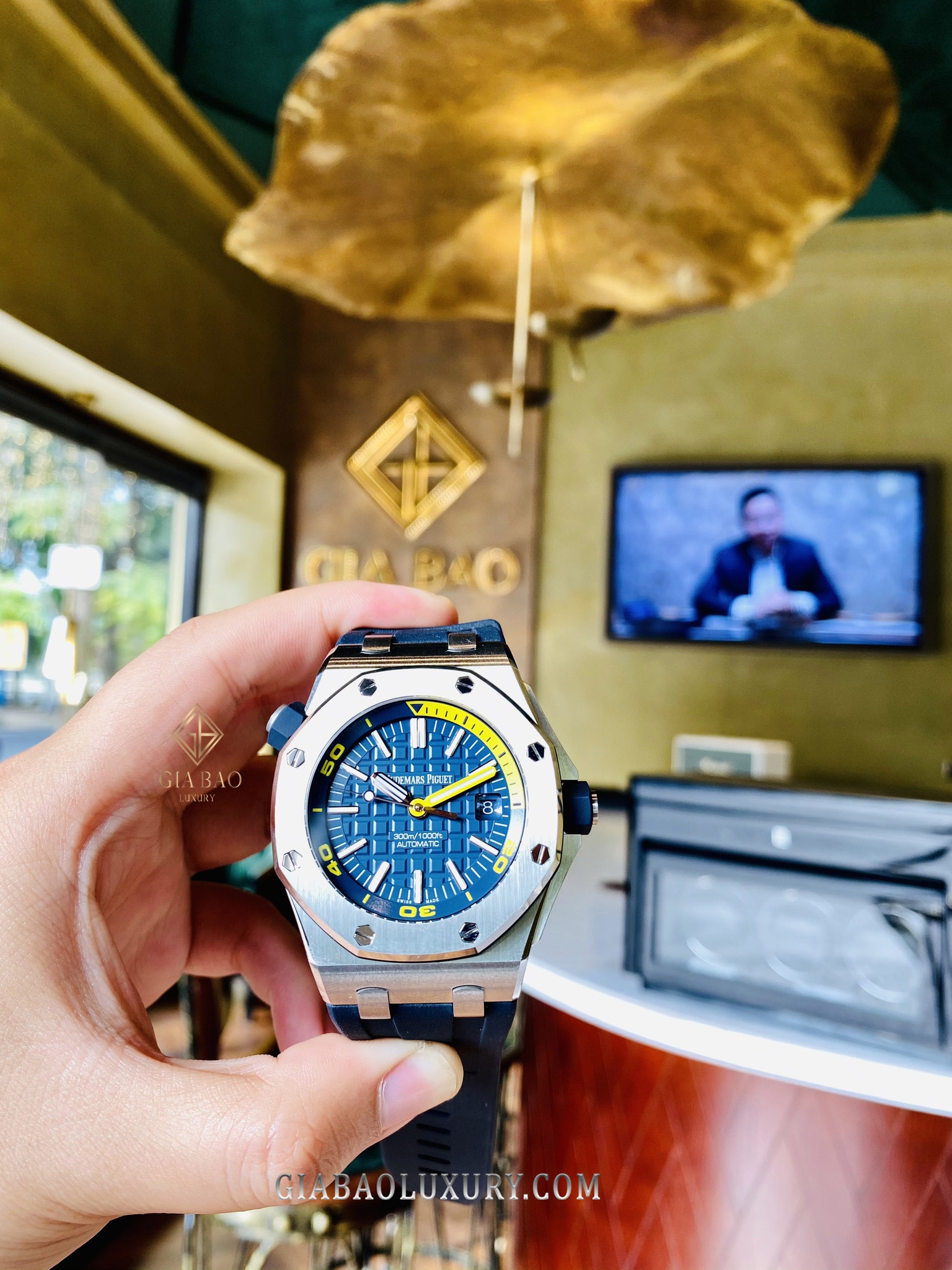 Đồng Hồ Audemars Piguet Royal Oak Offshore Diver 15710ST.OO.A027CA.01