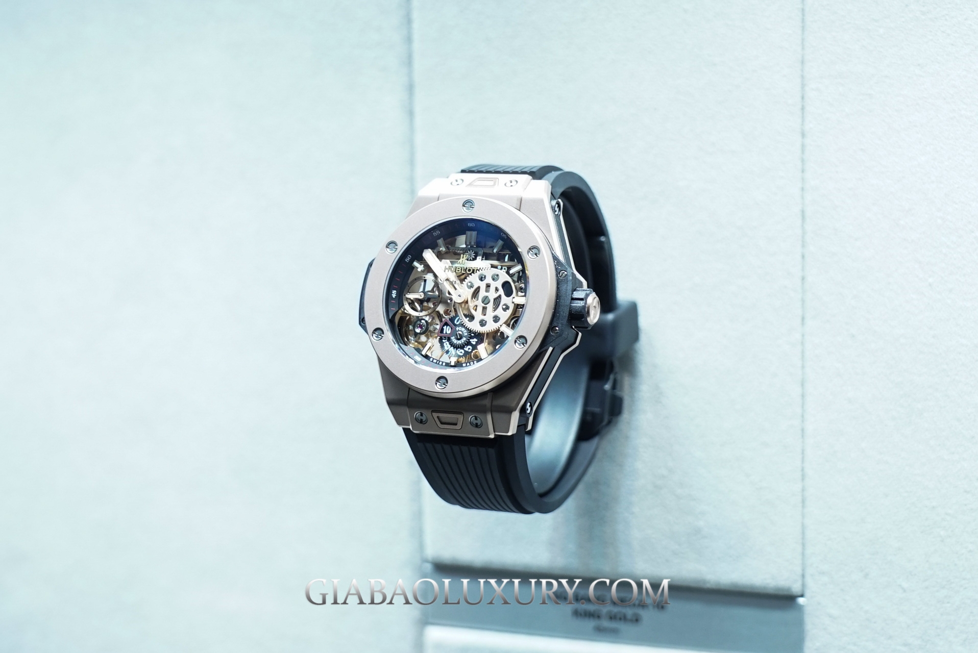 Giới thiệu gian hàng triển lãm của Hublot tại Baselworld 2019 - Nổi bật siêu xe