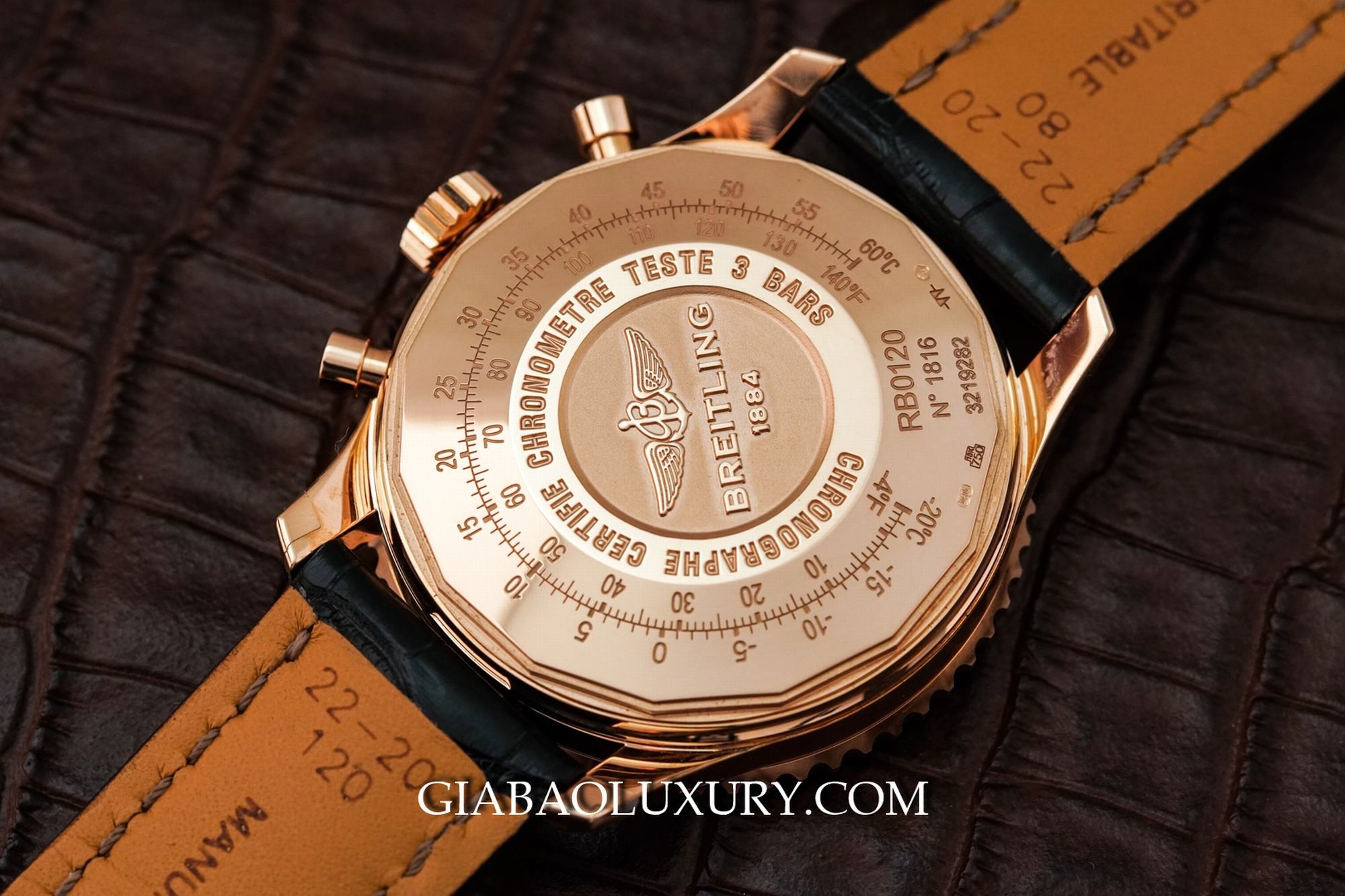 Đồng Hồ Breitling Navitimert 01 Mặt Đen