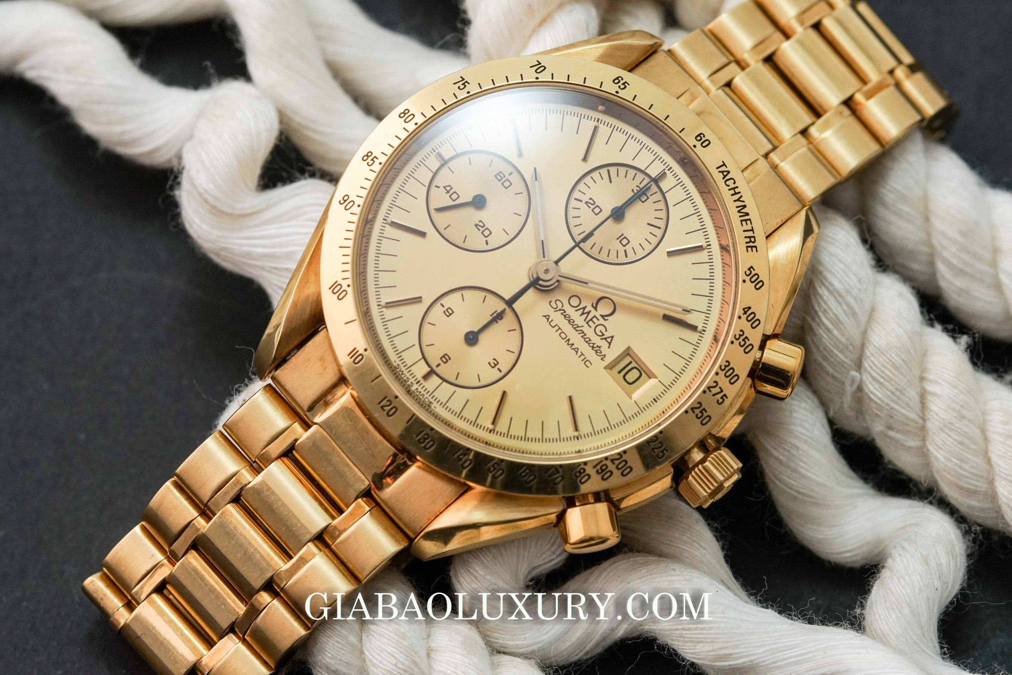 Đồng Hồ Omega Speedmaster Professional Yellow Gold