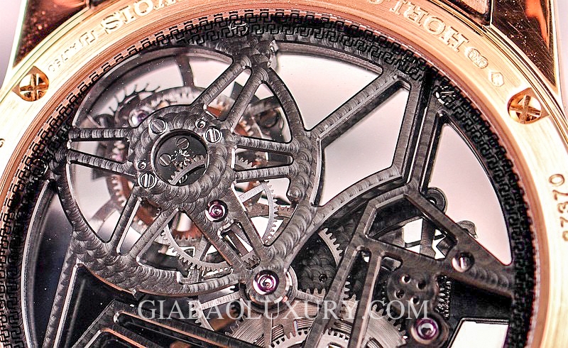 Đồng Hồ Roger Dubuis Excalibur Skeleton Flying Tourbillon RDDBEX0392