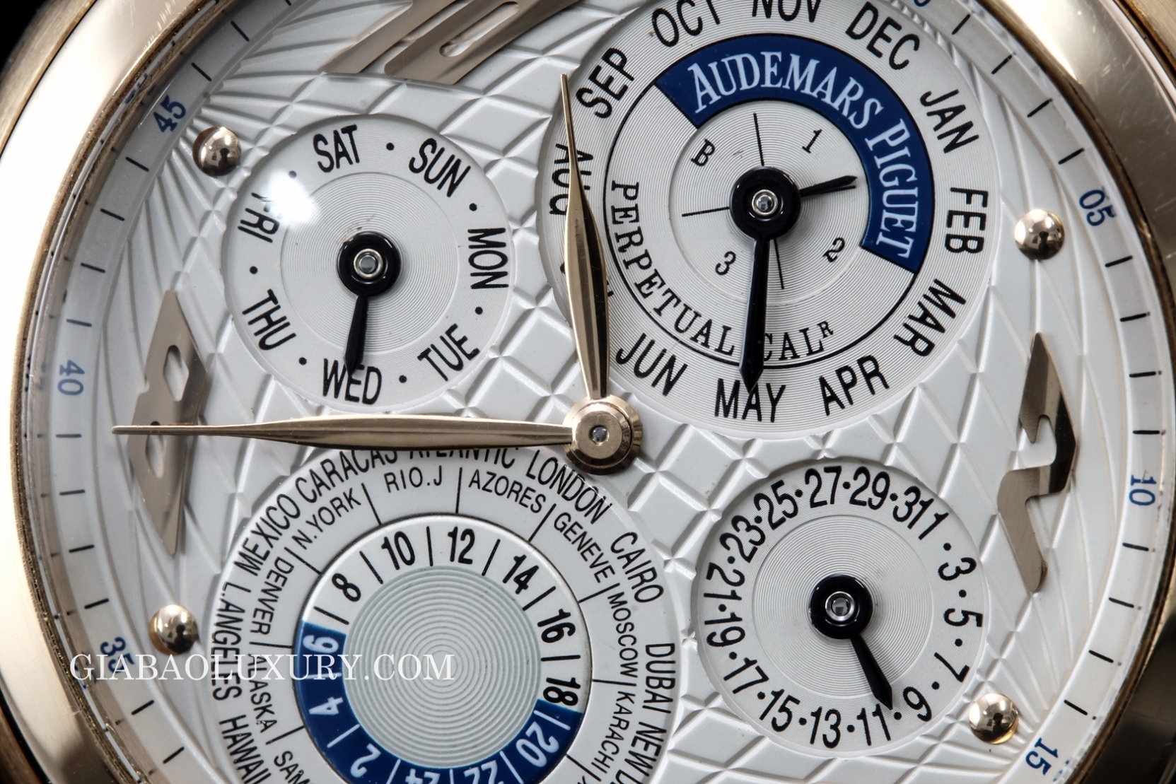 ĐỒNG HỒ AUDEMARS PIGUET JULES AUDEMARS
