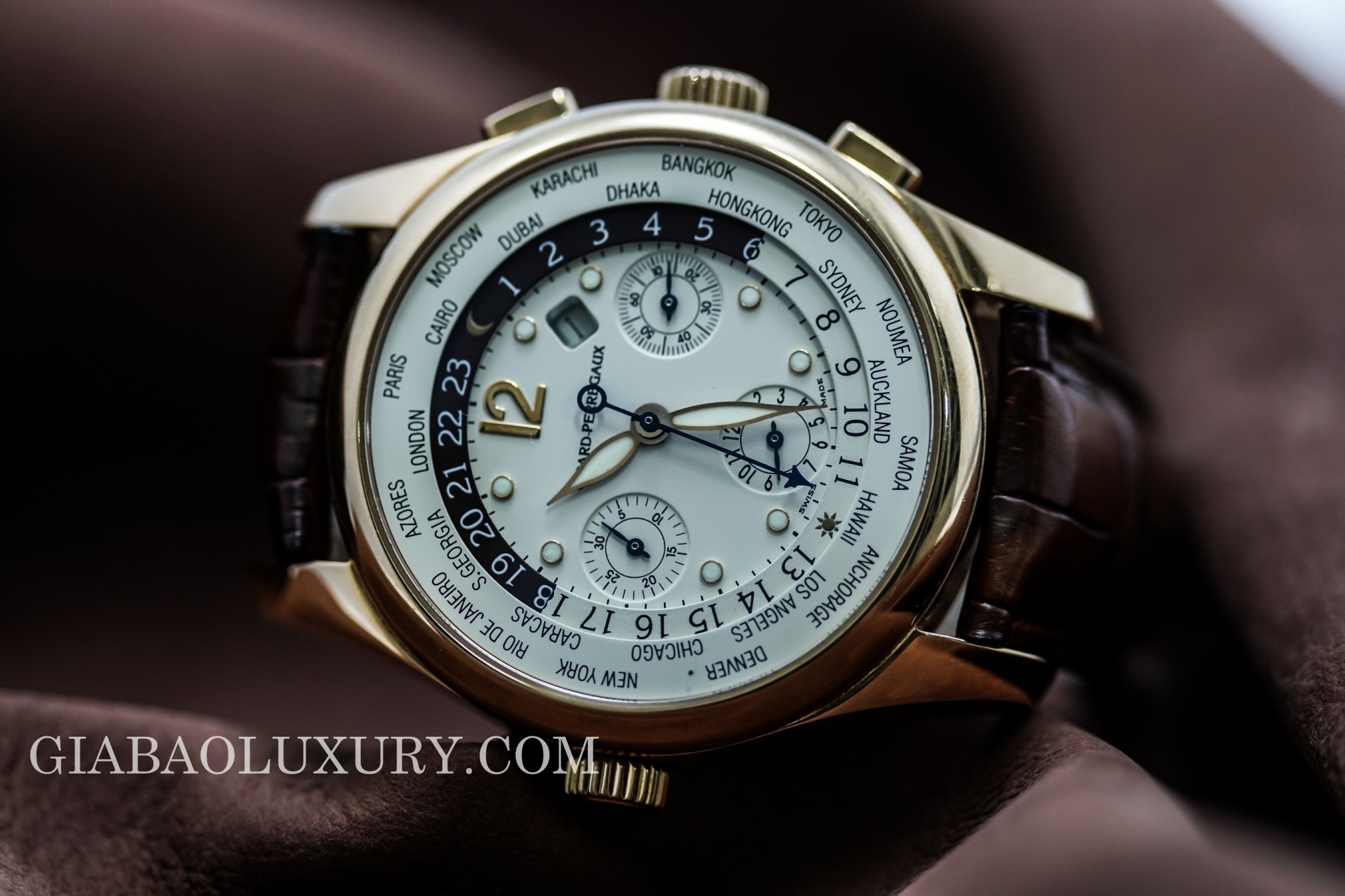 ĐỒNG HỒ GIRARD PERREGAUX WORLDTIMES CHRONOGRAPH