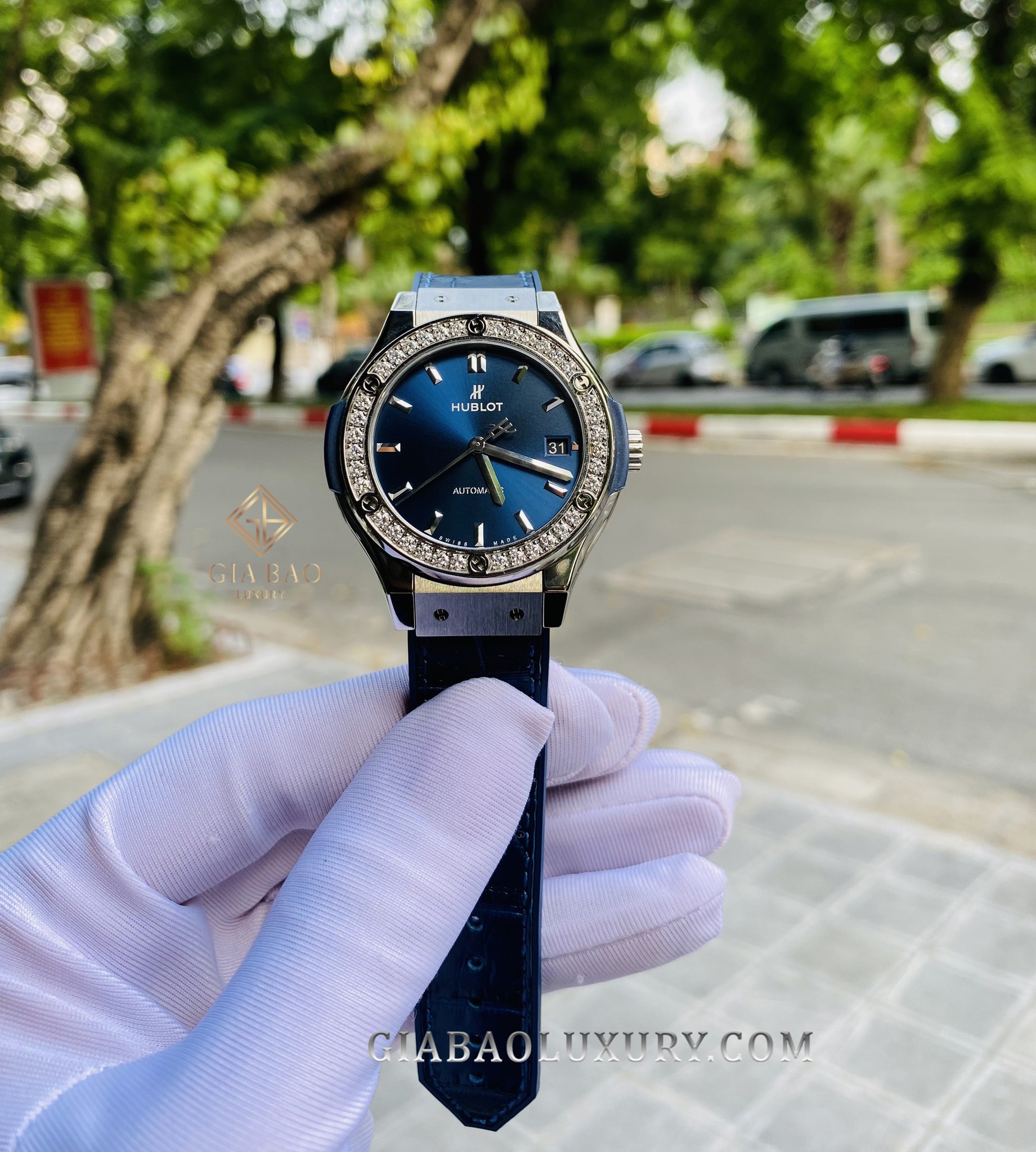 Đồng Hồ Hublot Classic Fusion 565.NX.7170.LR.1204