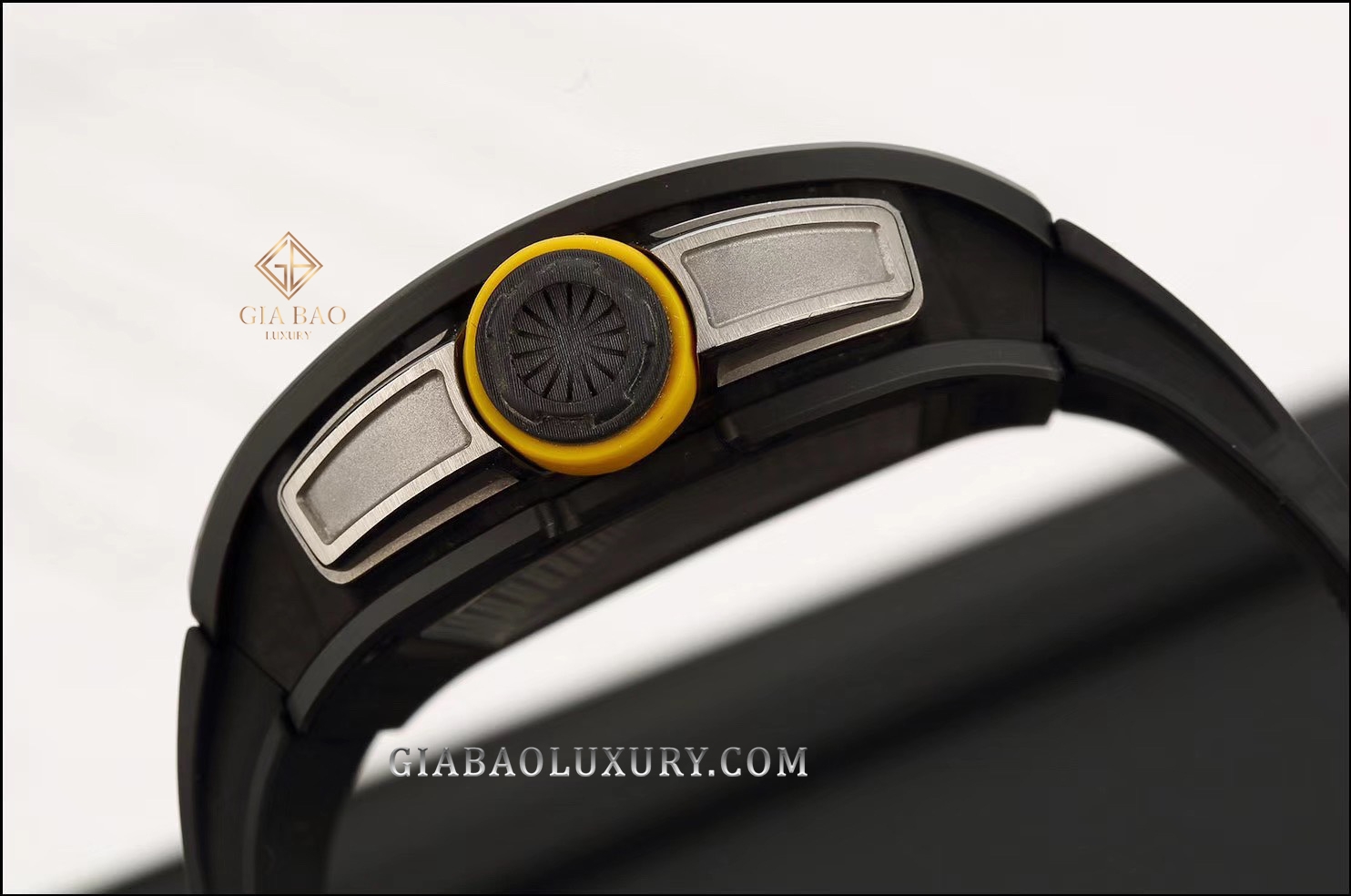 Đồng Hồ Richard Mille RM61-01 AO CA TZP