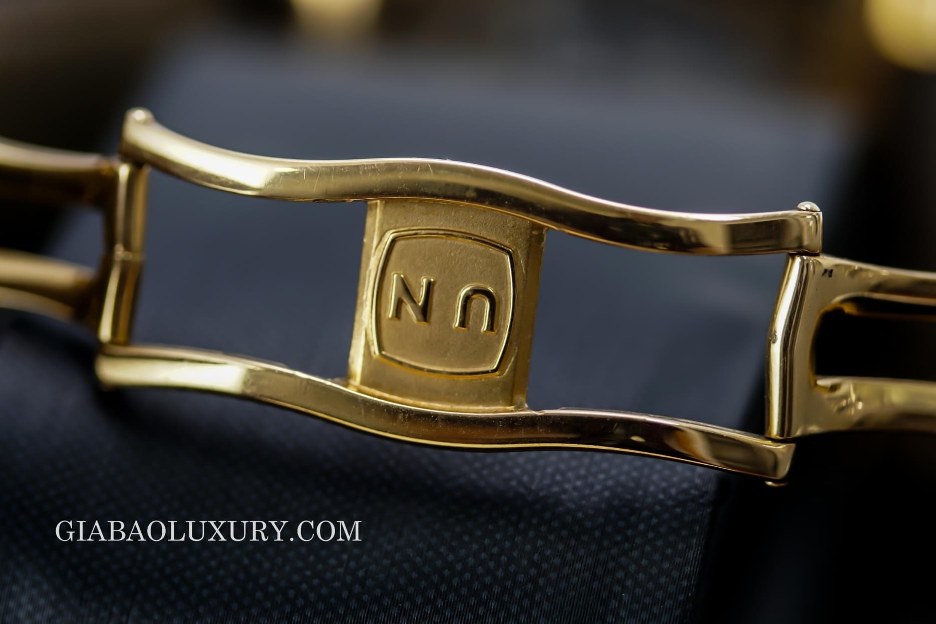 đồng hồ ulysse nardin quadrato dual time perpetual