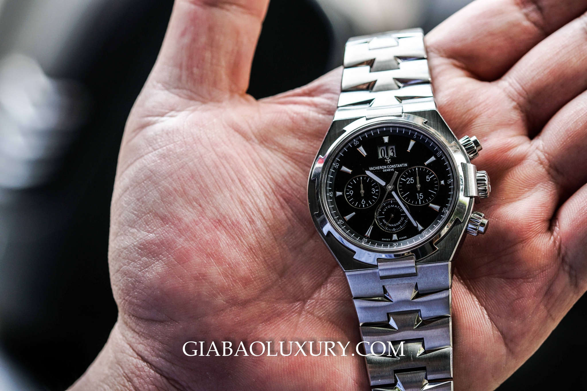 Đồng Hồ Vacheron Constantin Overseas Chronograph 49150/B01A-9097