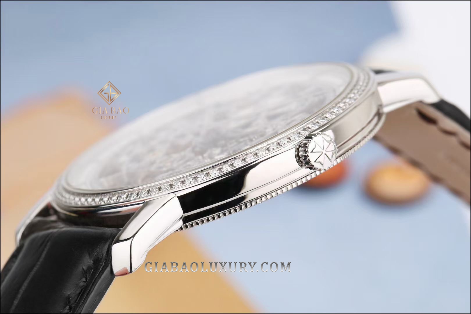 Đồng Hồ Vacheron Constantin Traditionnelle 43578/000G-9393