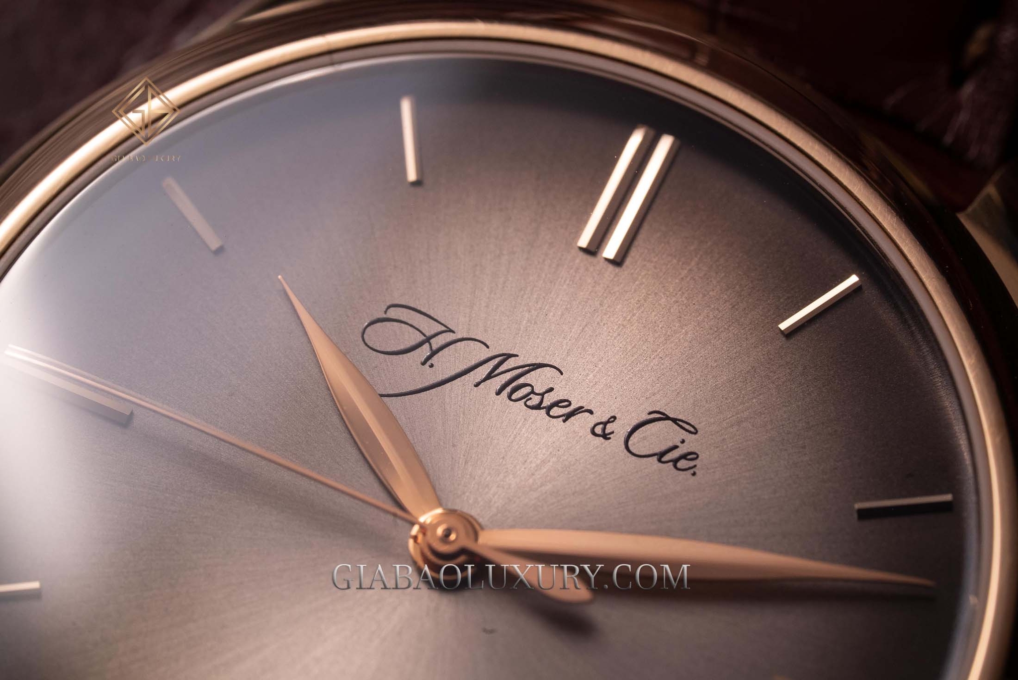 Đồng hồ H. Moser & Cie. Endeavour Centre Seconds 1343-0105