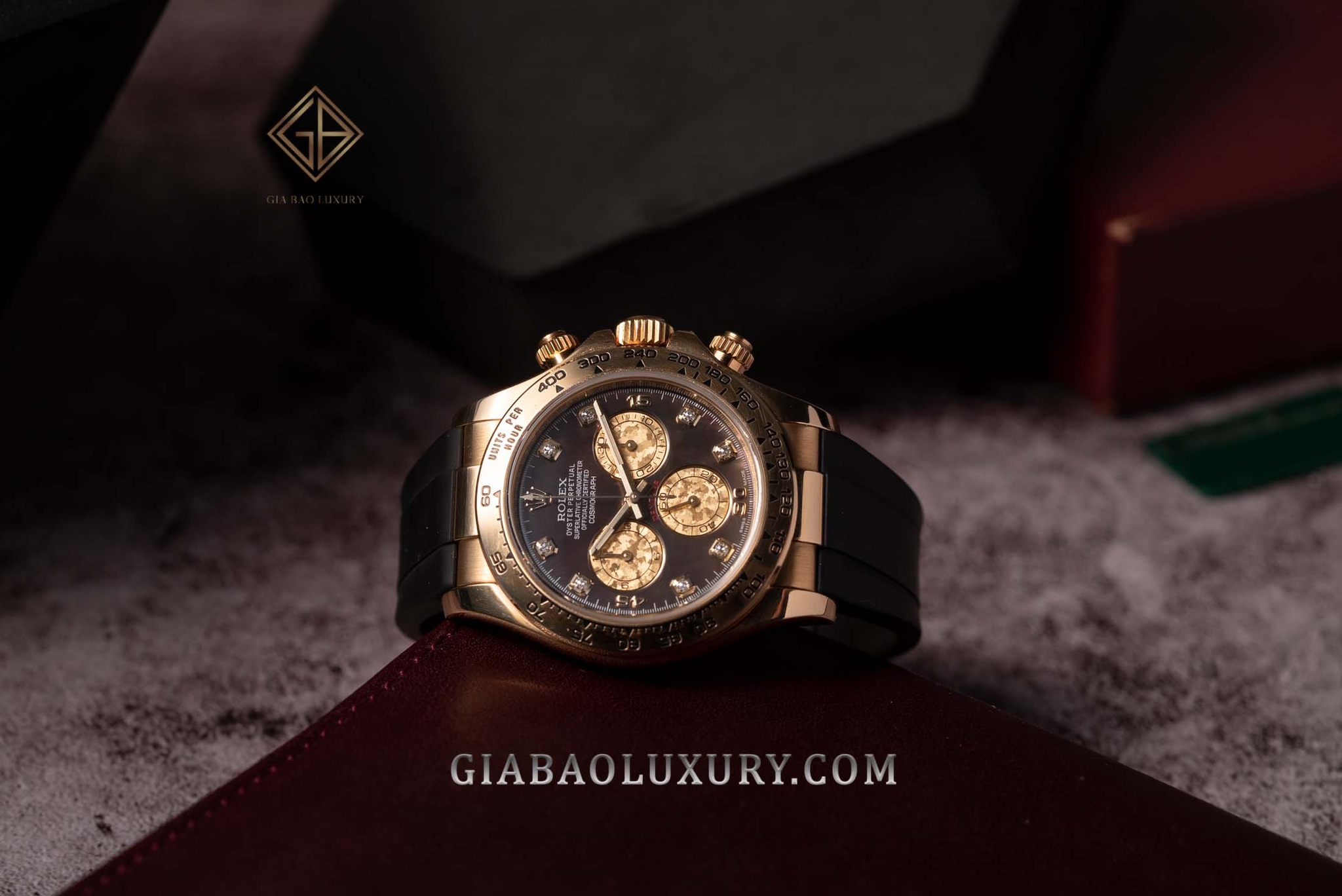 Đồng Hồ Rolex Cosmograph Daytona 116518 Mặt Số Xà Cừ