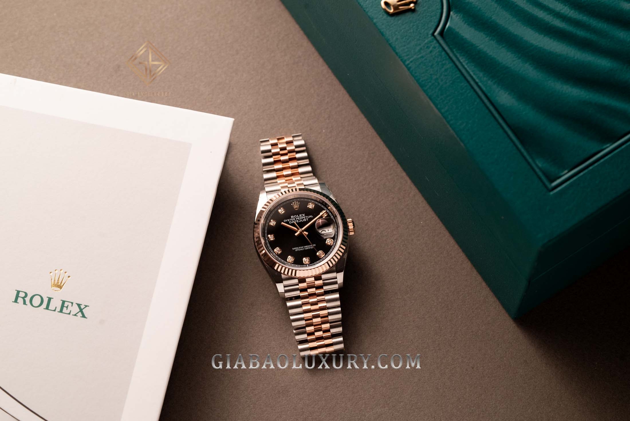 Đồng Hồ Rolex Datejust 36 126231 Mặt Số Đen Nạm Kim Cương
