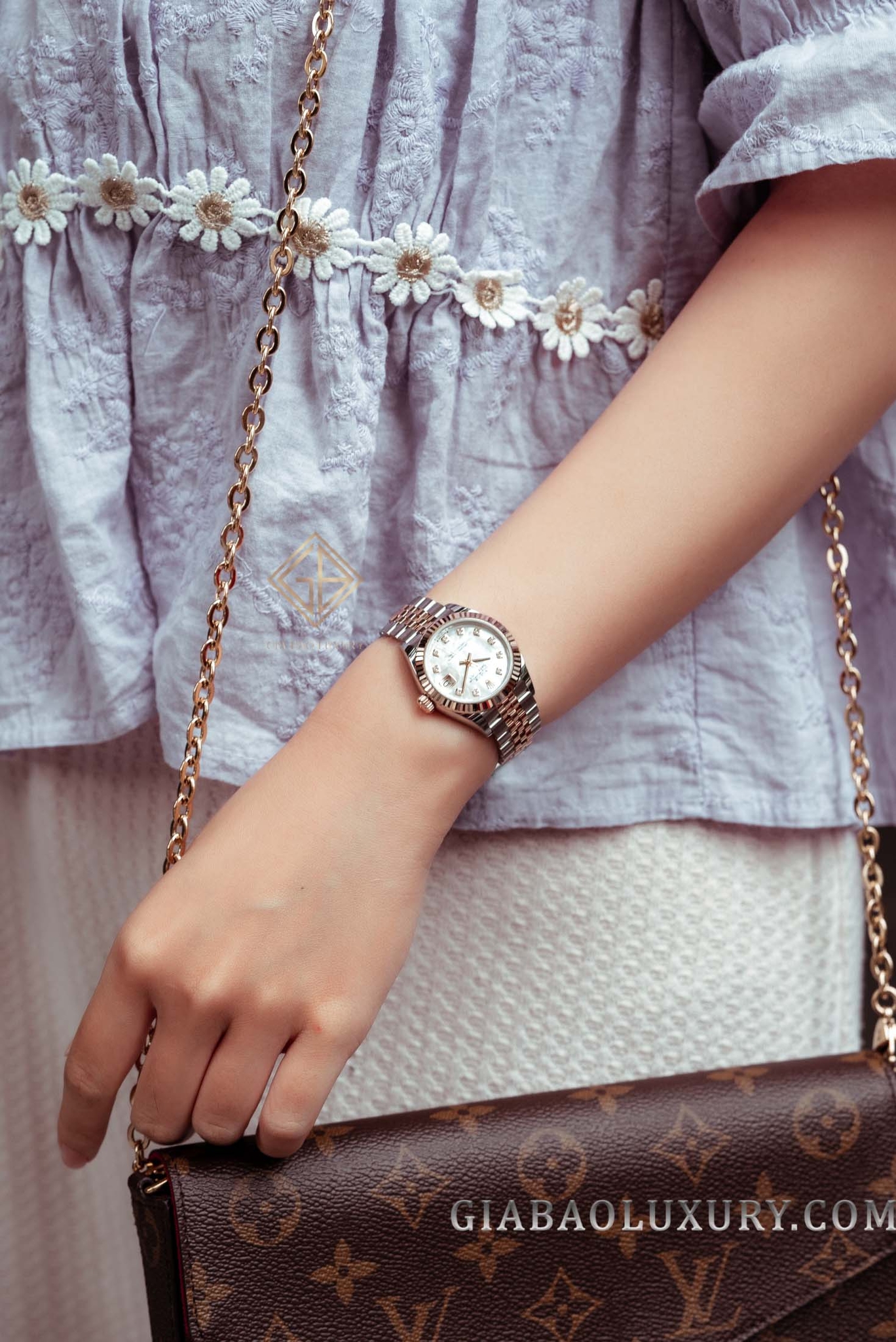 Đồng Hồ Rolex Lady Datejust 279171 Mặt Số Vỏ Trai Trắng