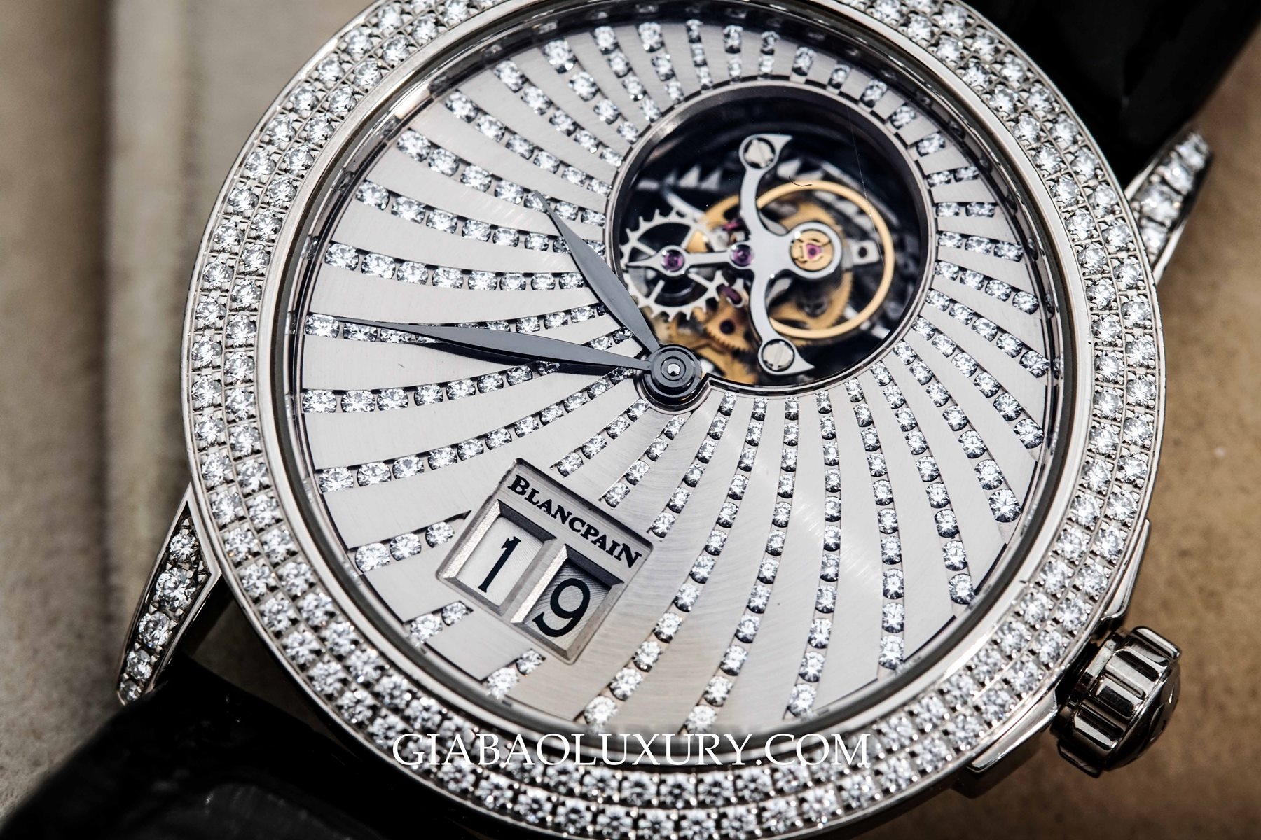 Đồng Hồ BLANCPAIN LEMAN TOURBILLON GRANDE DATE DIAMANTS Chính Hãng