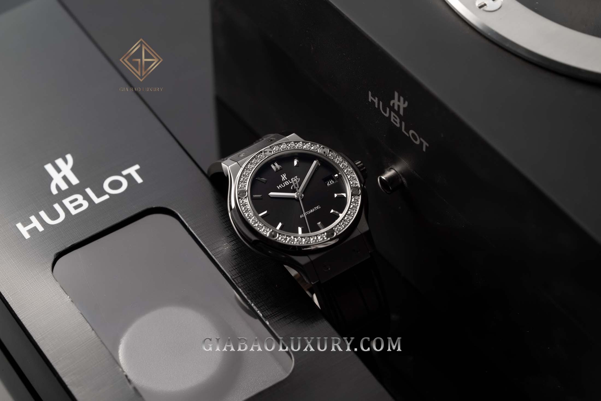 Đồng Hồ Hublot Classic Fusion 565.NX.1470.LR.1204