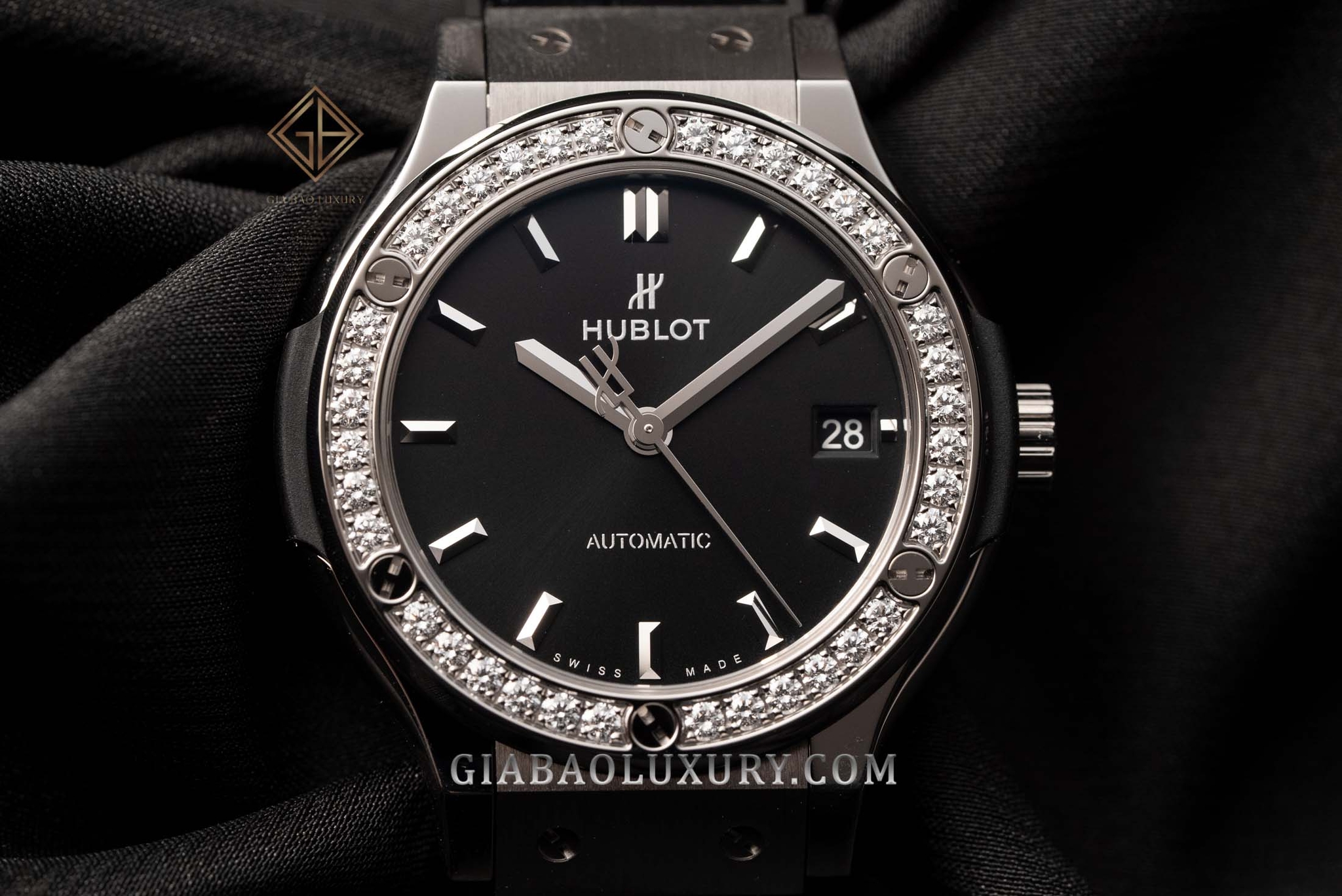 Đồng Hồ Hublot Classic Fusion 565.NX.1470.LR.1204