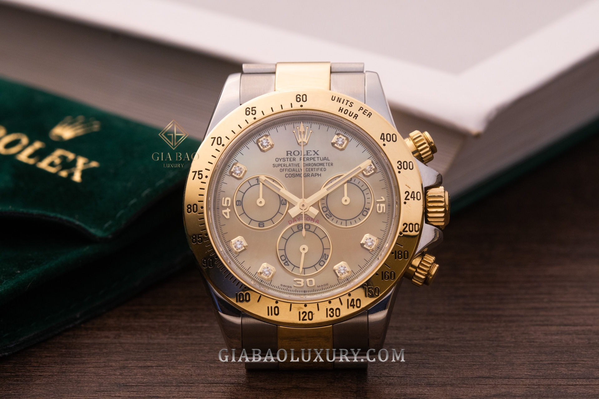 Đồng Hồ Rolex Cosmograph Daytona 116523 Mặt Ốc Vàng