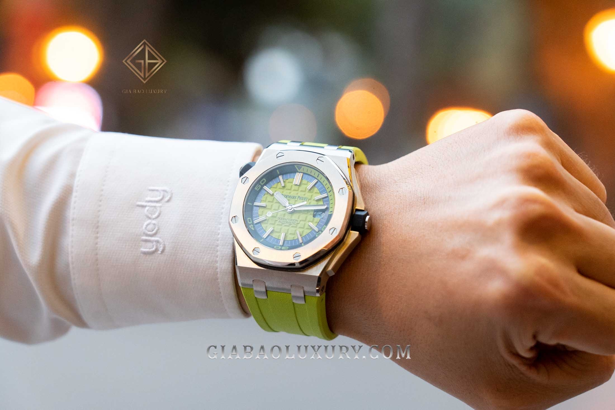 Đồng Hồ Audemars Piguet Royal Oak Offshore 15710ST.OO.A038CA.01