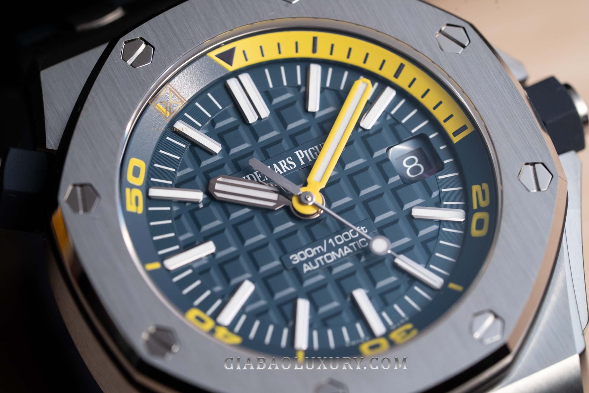 Đồng Hồ Audemars Piguet Royal Oak Offshore Diver 15710ST.OO.A027CA.01