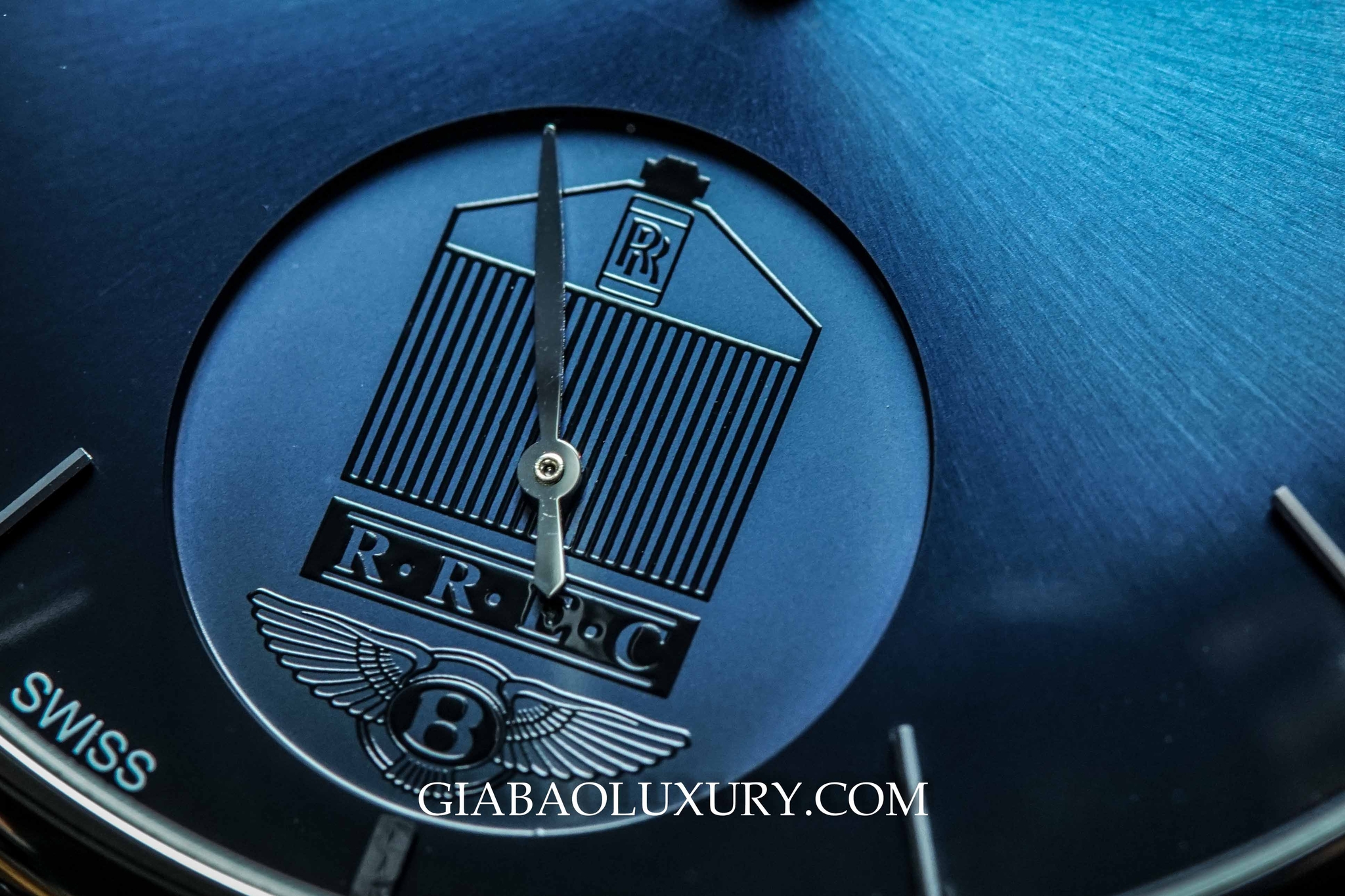 Đồng Hồ H.Moser & Cier Venturer Rolls-Royce Small Seconds