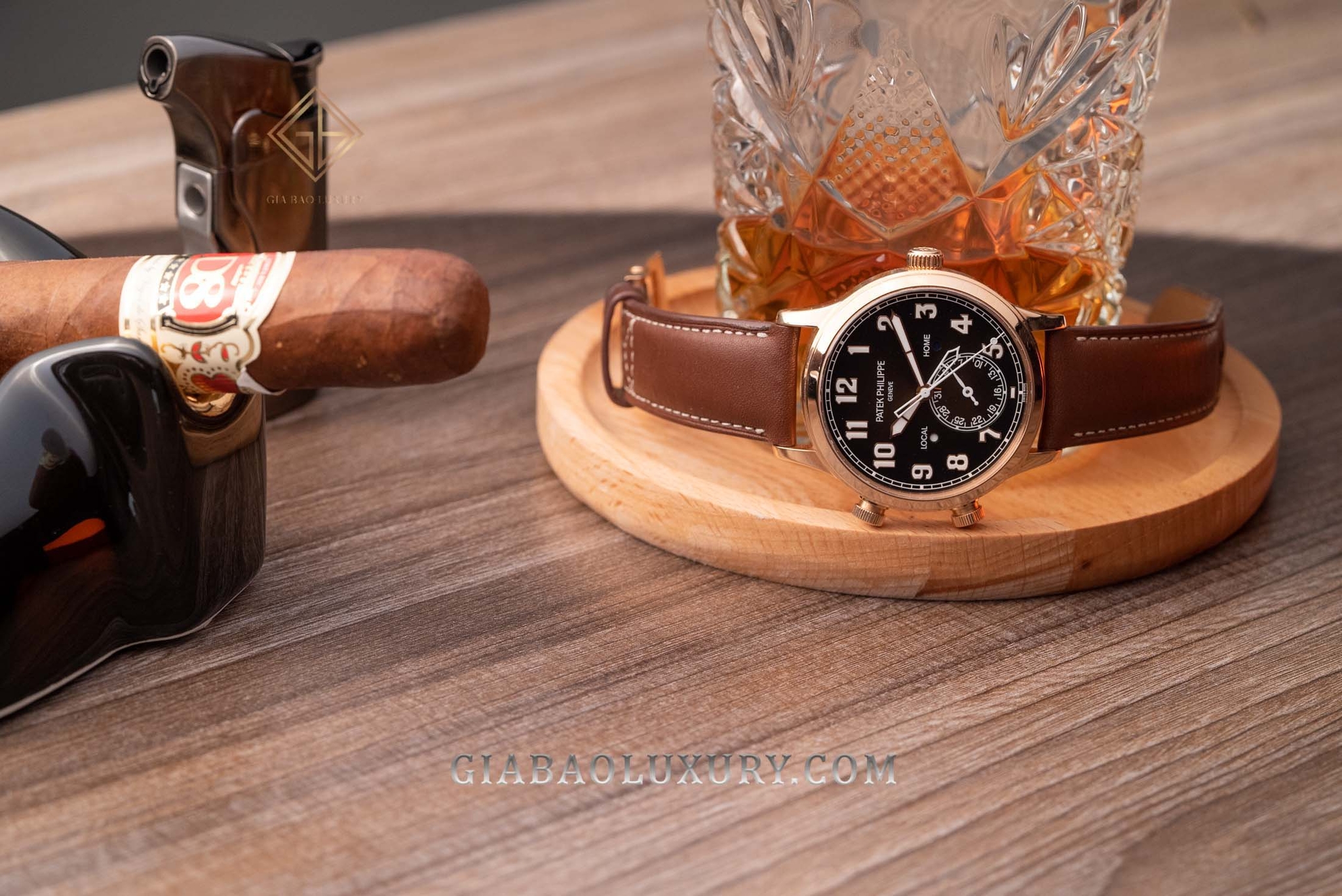 Đồng Hồ Patek Philippe Complications 5524R-001