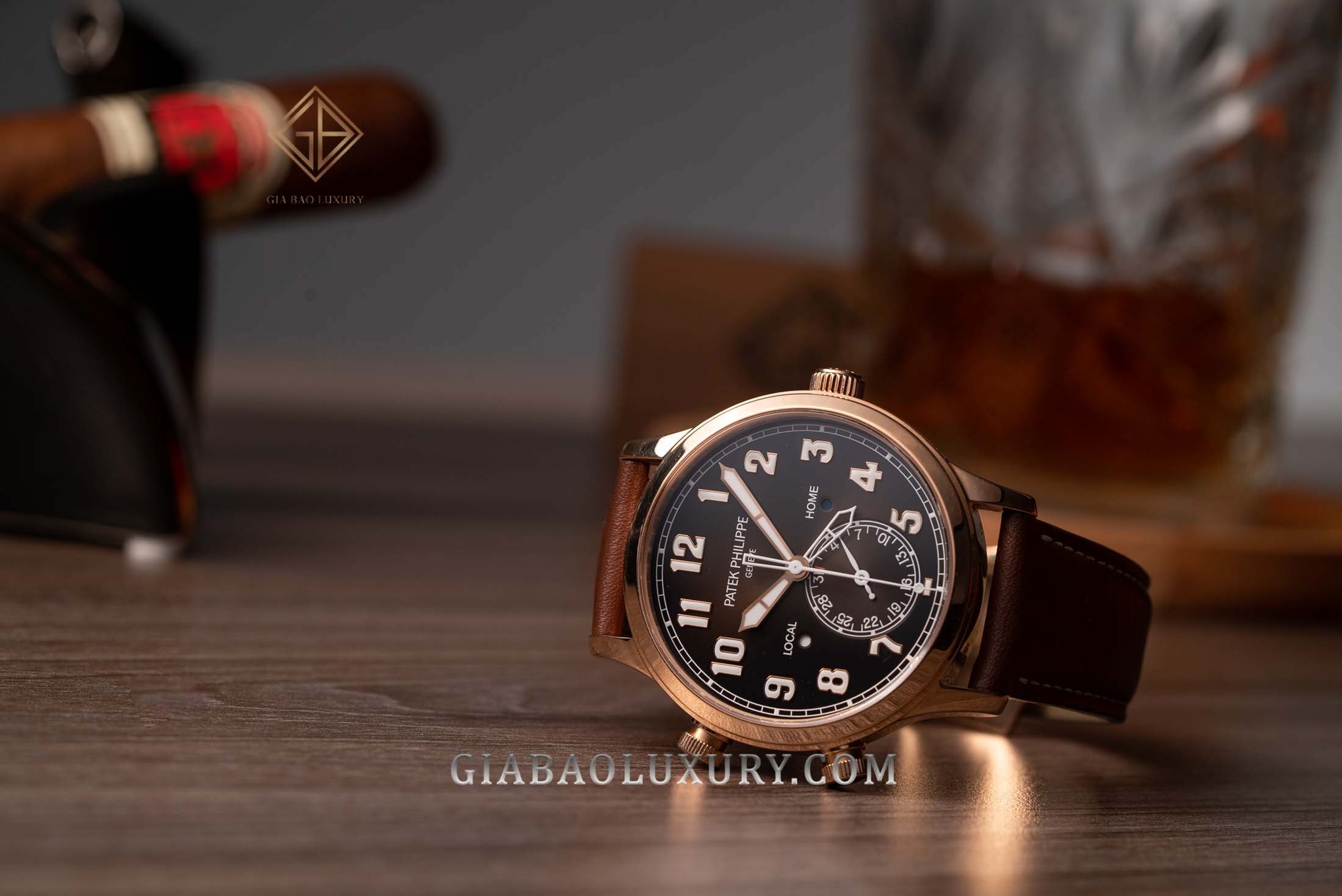 Đồng Hồ Patek Philippe Complications 5524R-001