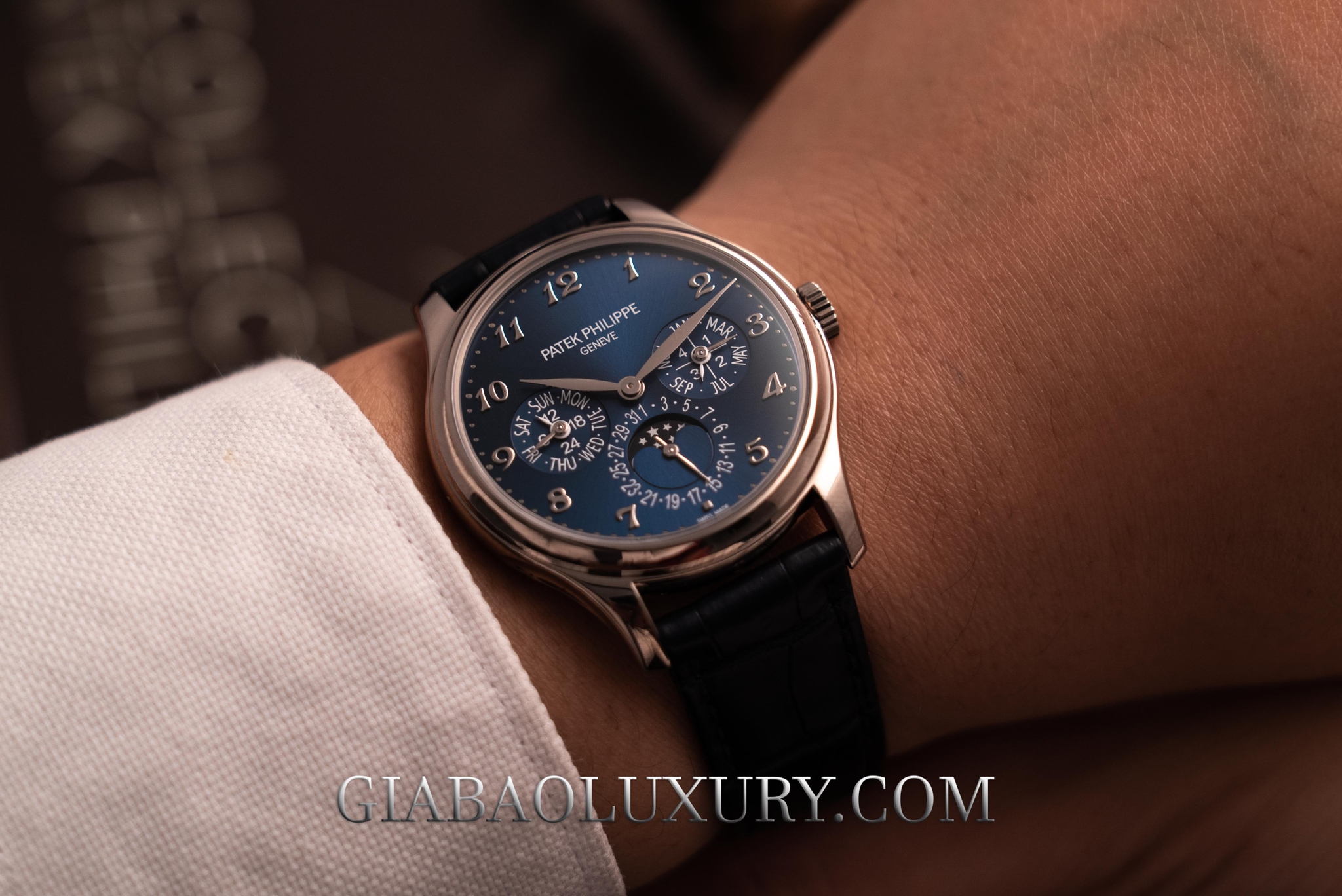 Đồng Hồ Patek Philippe Grand Complications 5327G-001