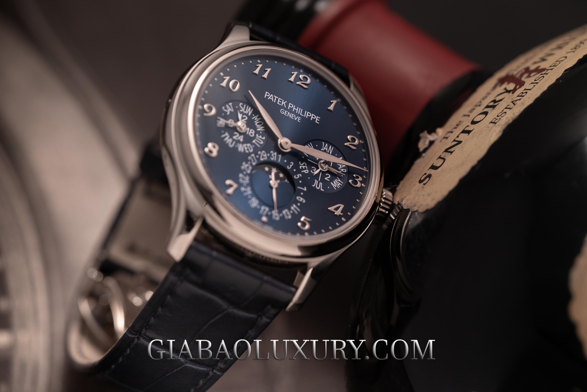 Đồng hồ Patek Philippe Grand Complications 5327G-001