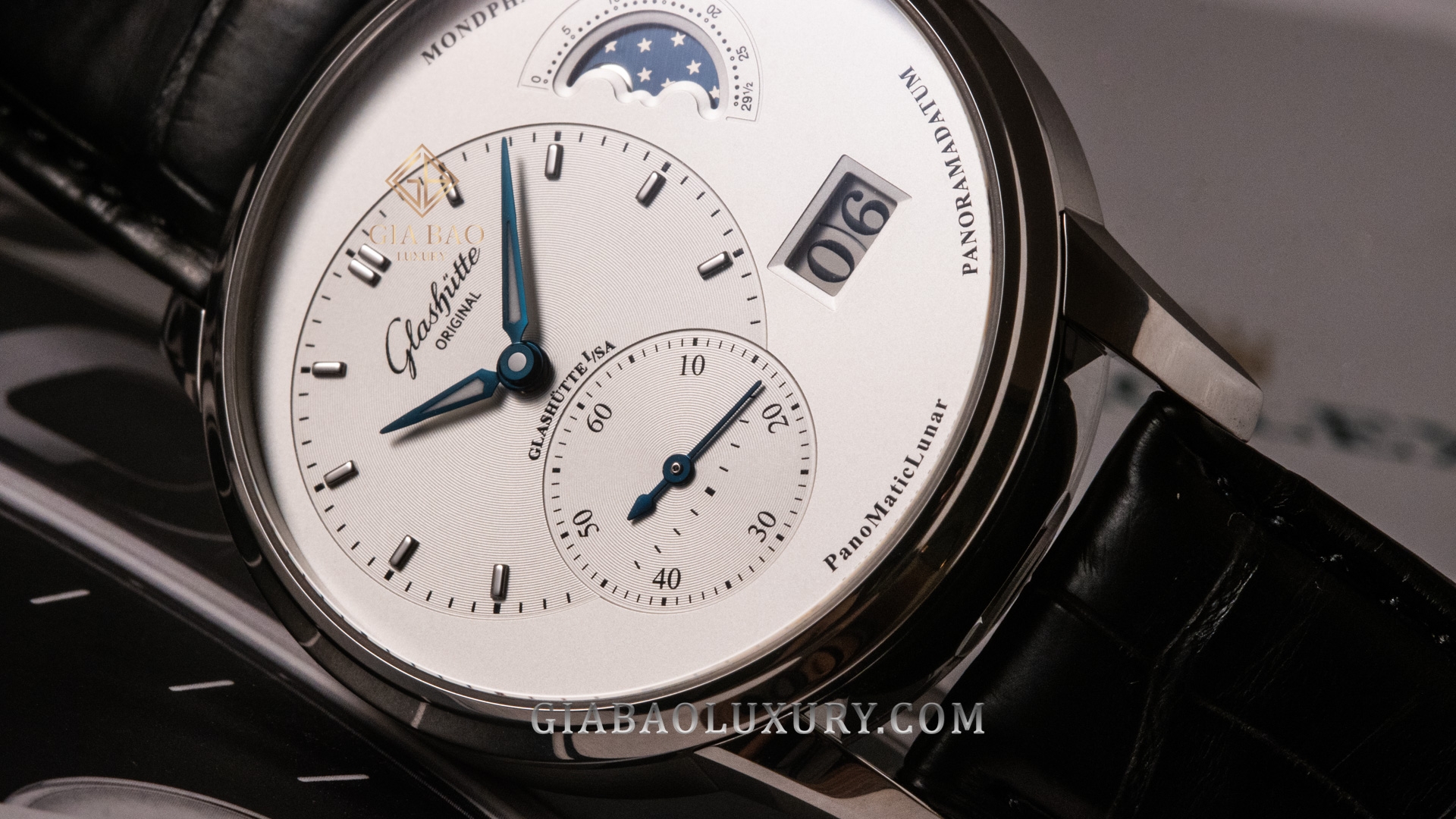 Glashütte Original PanoMaticLunar 1-90-02-42-32-05