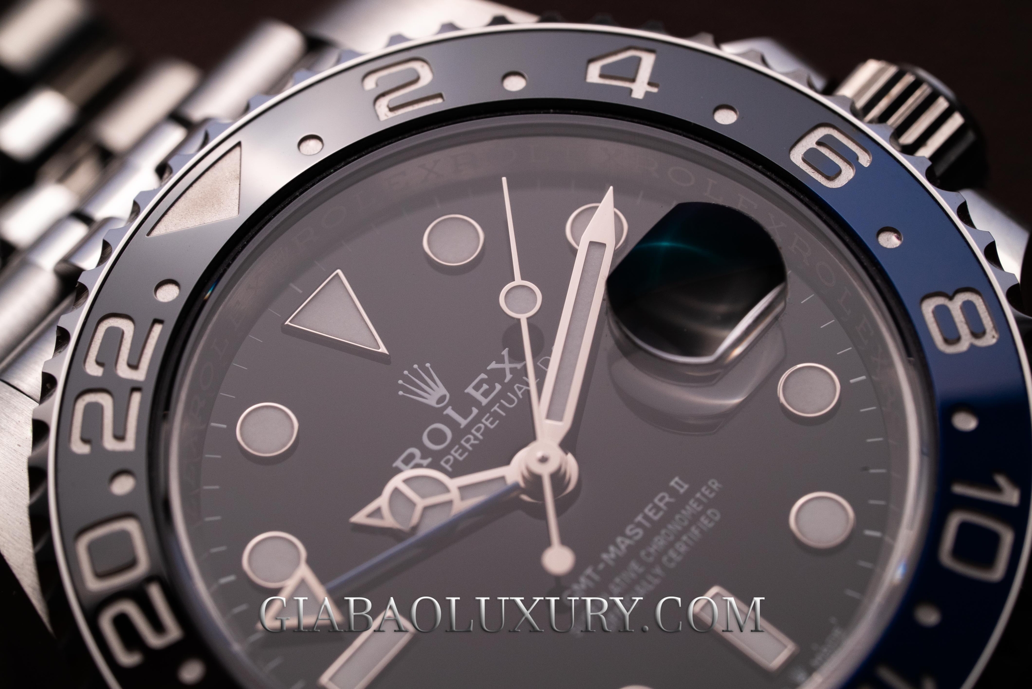 Đồng hồ Rolex GMT-Master Batman 126710BLNR