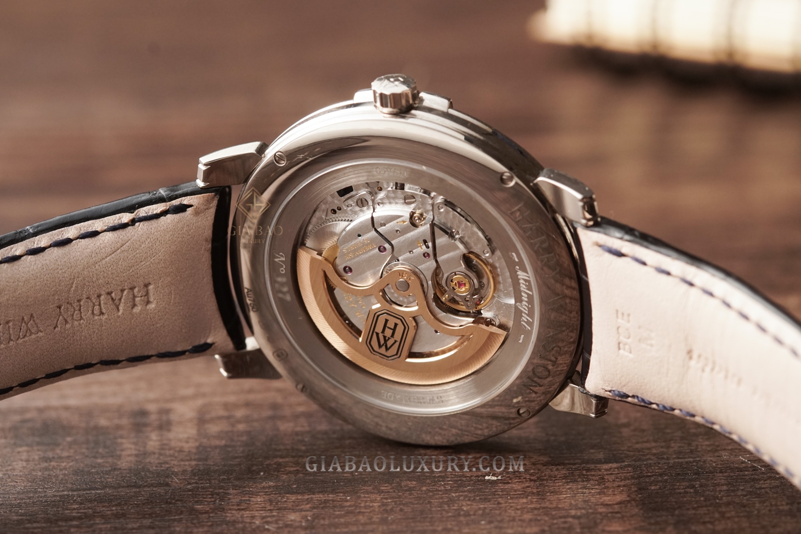 Đồng Hồ Harry Winston Midnight Blue MIDAHD42WW002