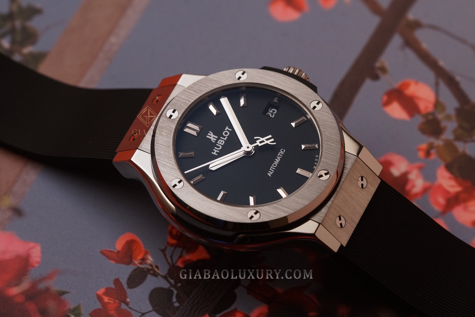 Đồng Hồ Hublot Classic Fusion 38mm 565.NX.1171.RX