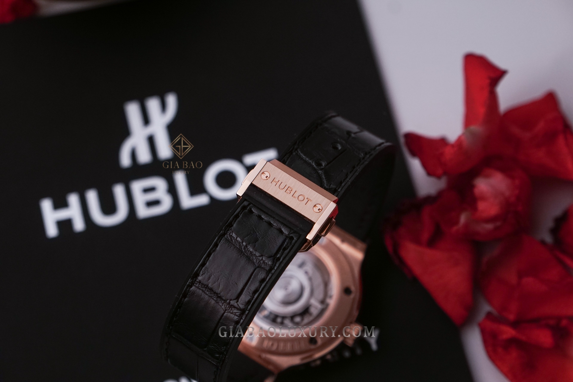 Đồng Hồ Hublot Classic Fusion 565.OX.2611.LR