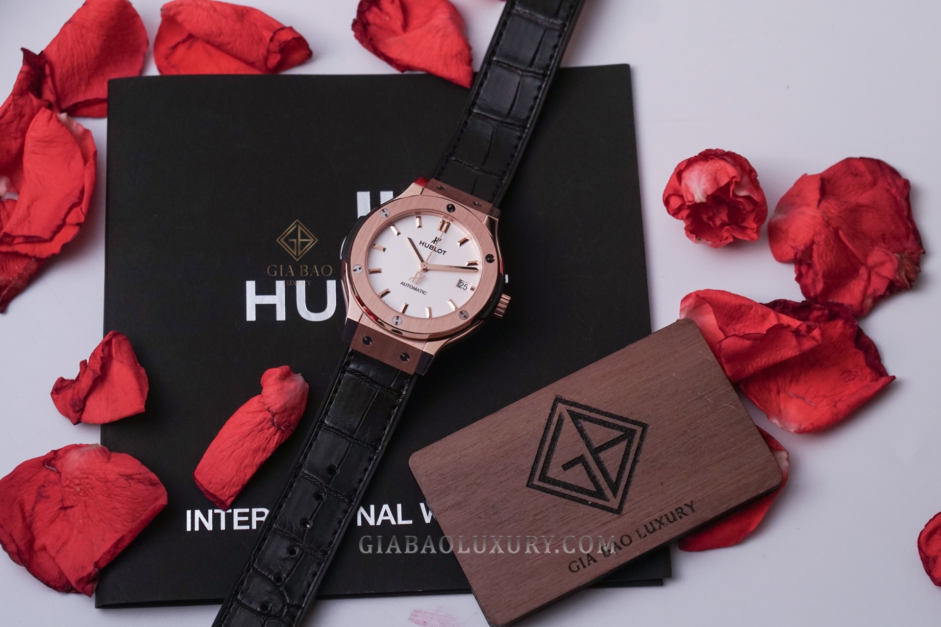 Đồng Hồ Hublot Classic Fusion 565.OX.2611.LR