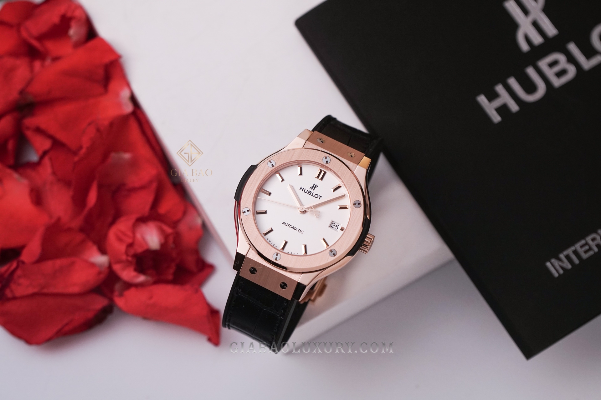 Đồng Hồ Hublot Classic Fusion 565.OX.2611.LR