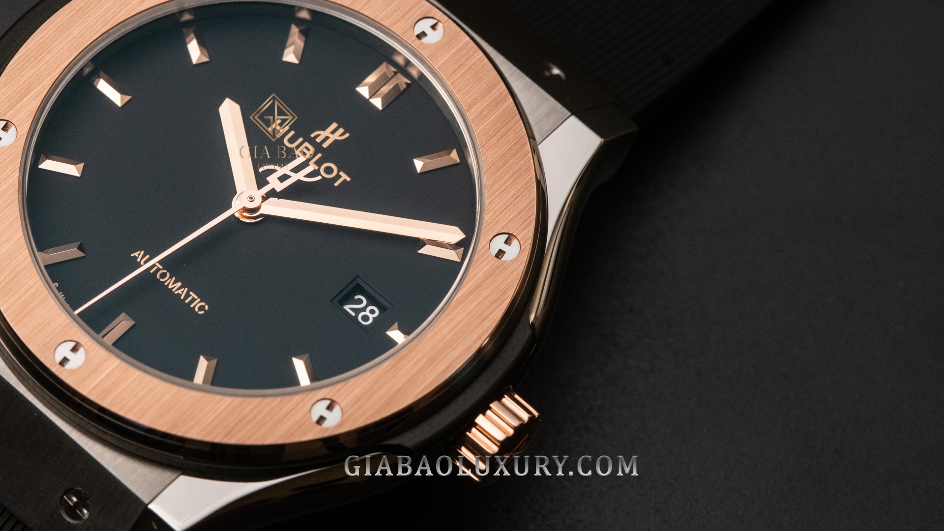 Đồng Hồ Hublot Classic Fusion Titanium King Gold 542.NO.1181.RX