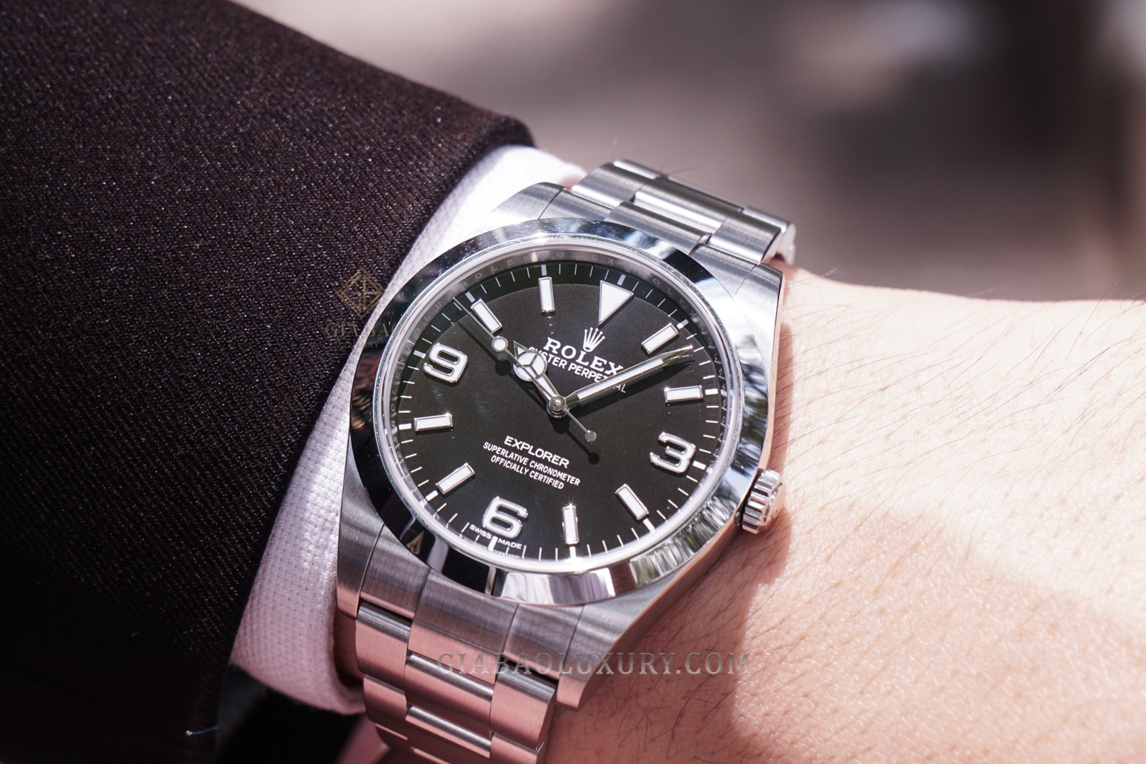Đồng Hồ Rolex Explorer 214270