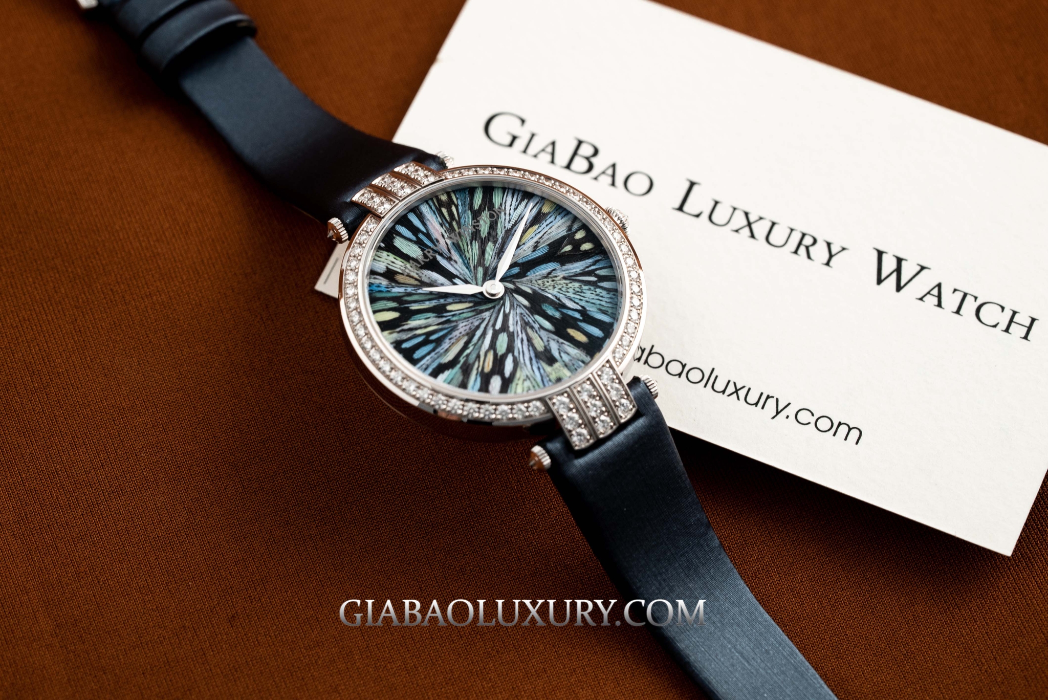 Harry Winston Premier Feathers Ladies Quartz 36mm