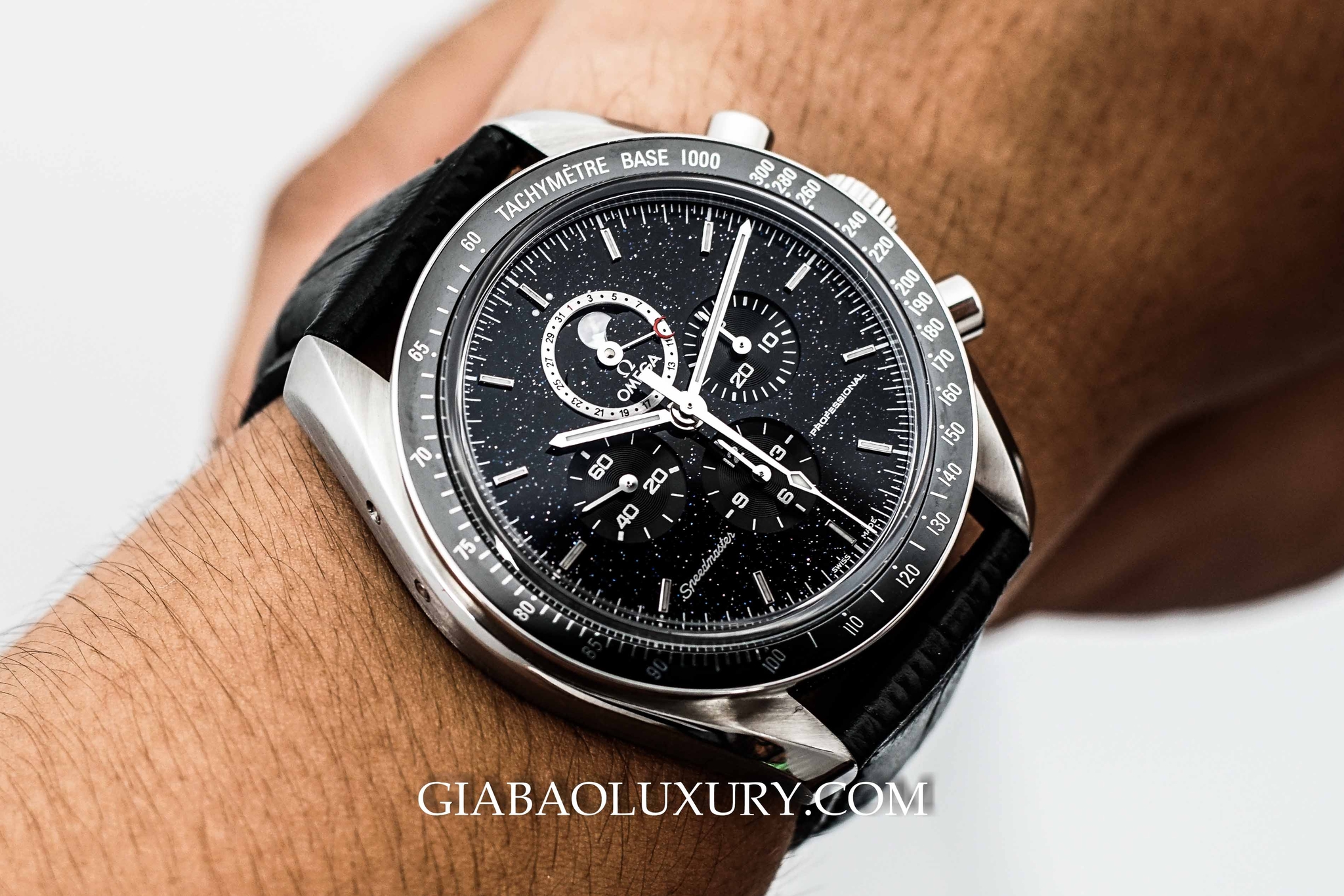 Đồng Hồ Omega Speedmaster Professional Moonwatch Moonphase