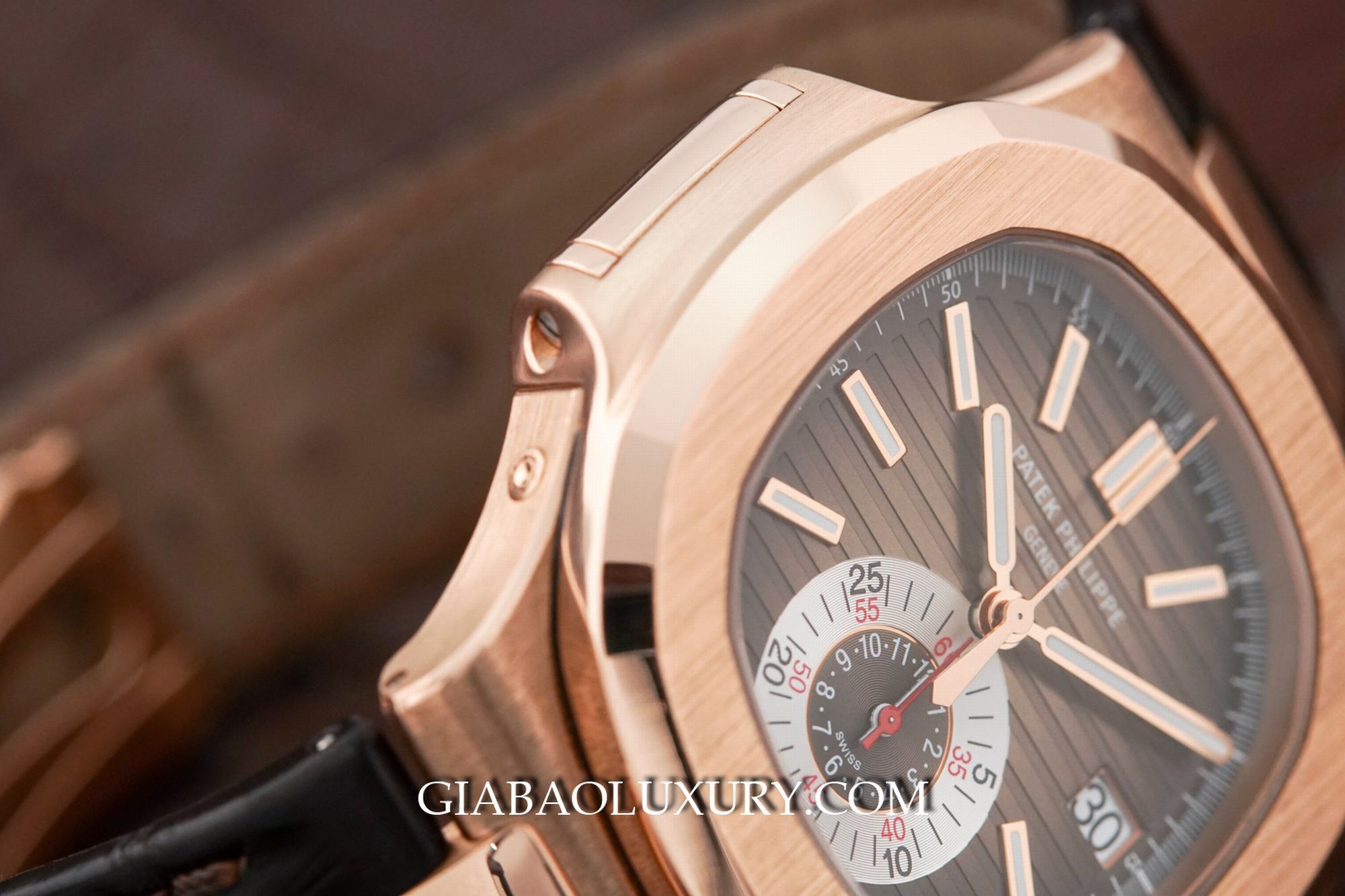 Đồng Hồ Patek Philippe Nautilus 5980R-001