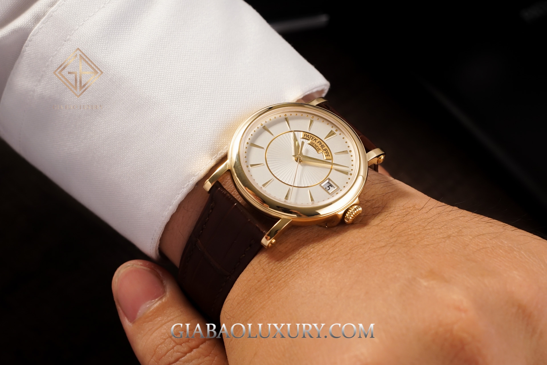 Đồng Hồ Patek Philippe Calatrava 5153J-001