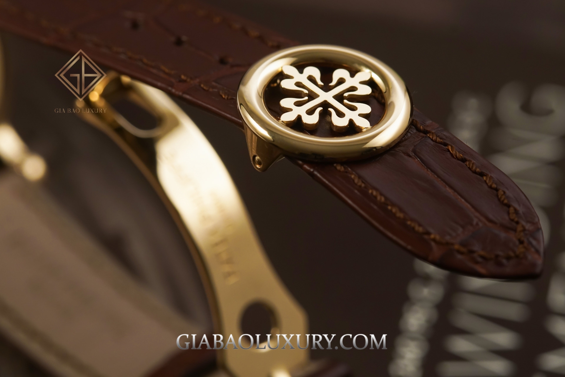 Đồng Hồ Patek Philippe Calatrava 5153J-001