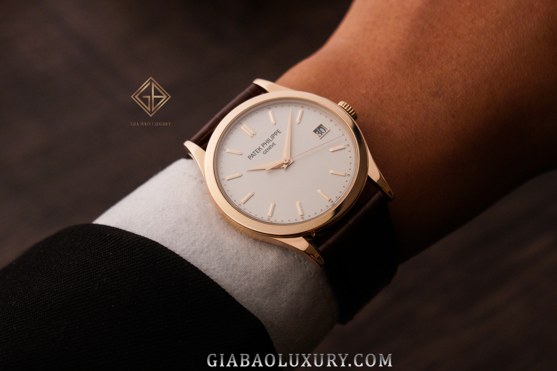 Đồng Hồ Patek Philippe Calatrava 5296R