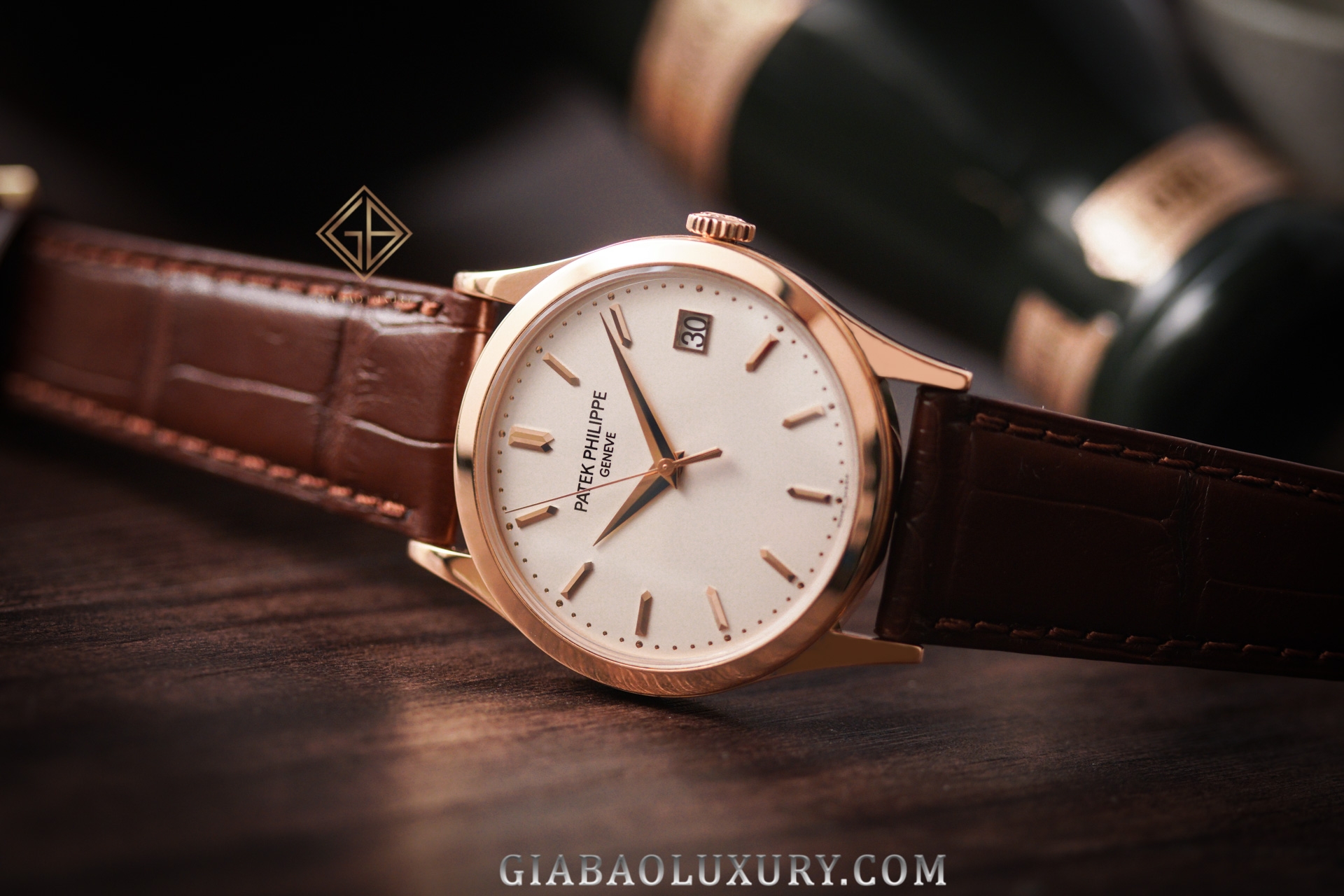 Đồng Hồ Patek Philippe Calatrava 5296R